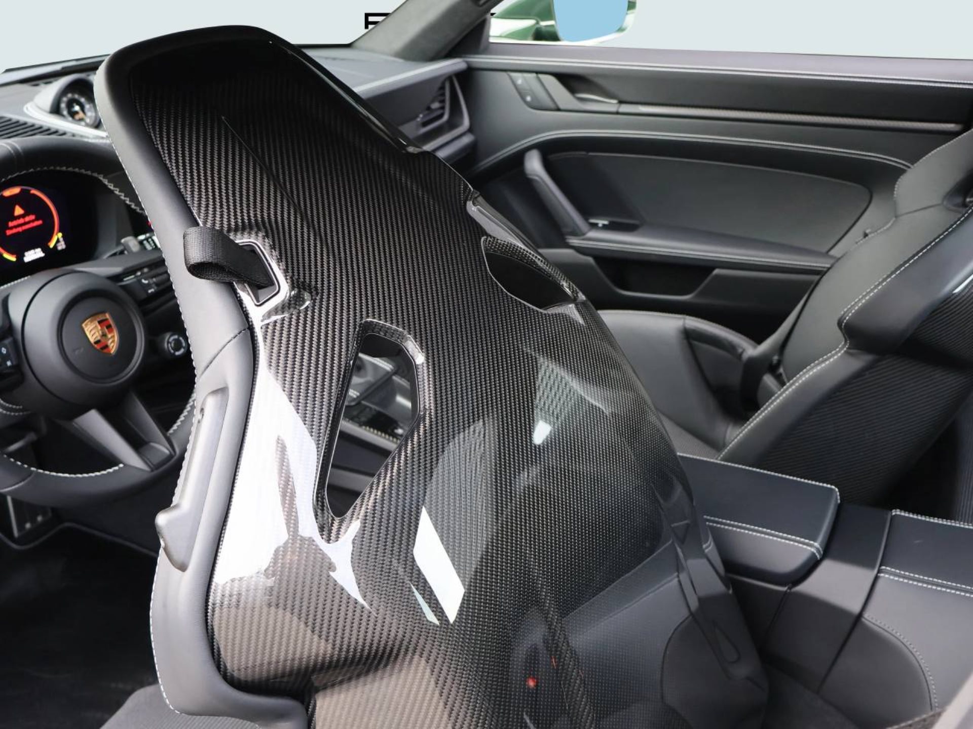 PORSCHE 911 GT3 mit Touring-Paket-image-15