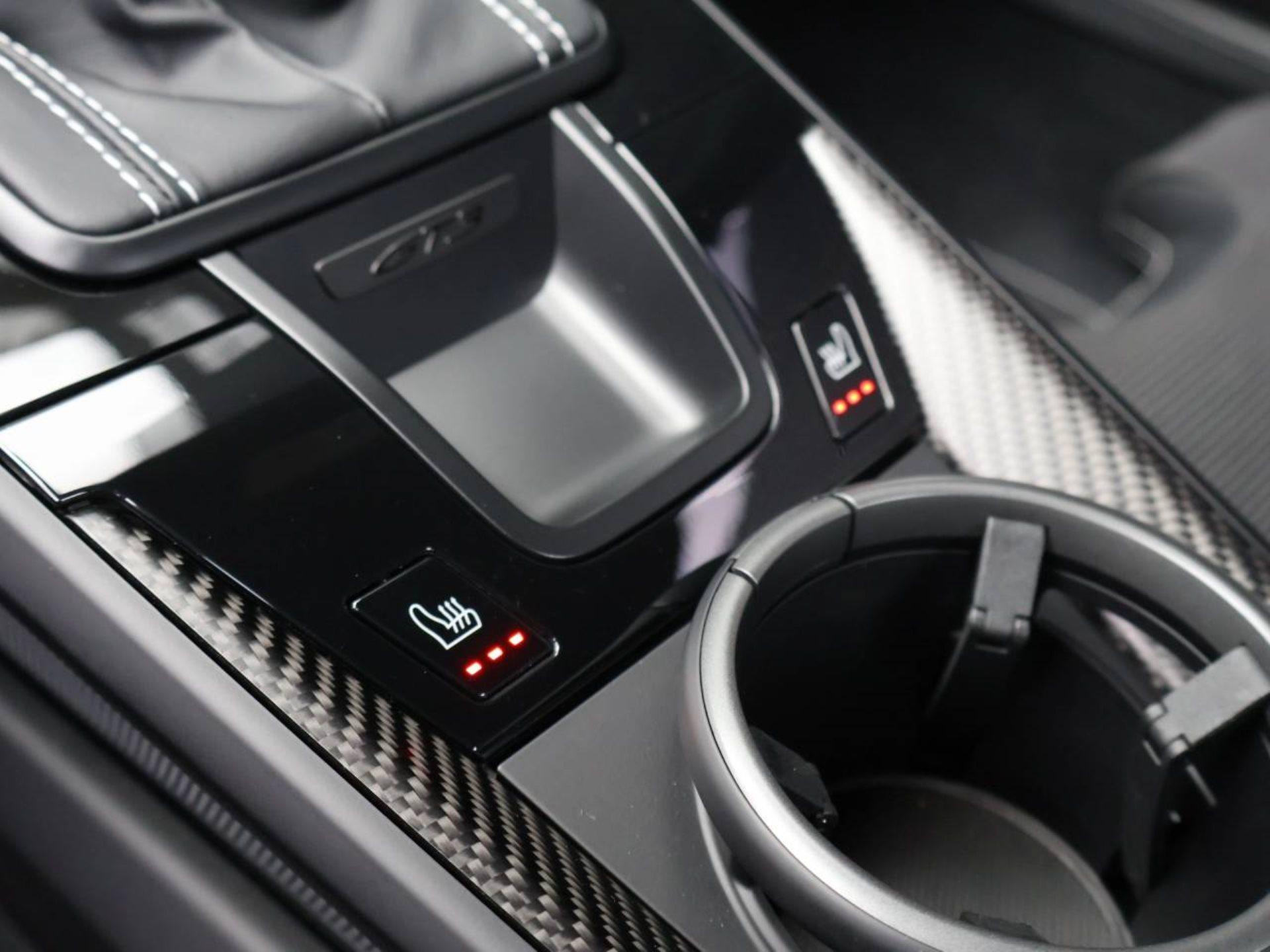 PORSCHE 911 GT3 mit Touring-Paket-image-28