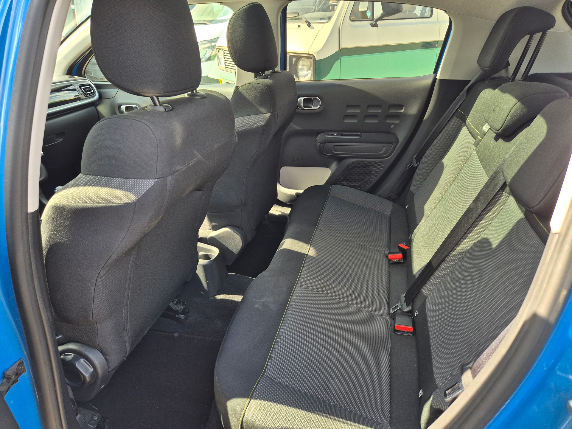 CITROEN C3 1.2i PureTech Shine-image-7