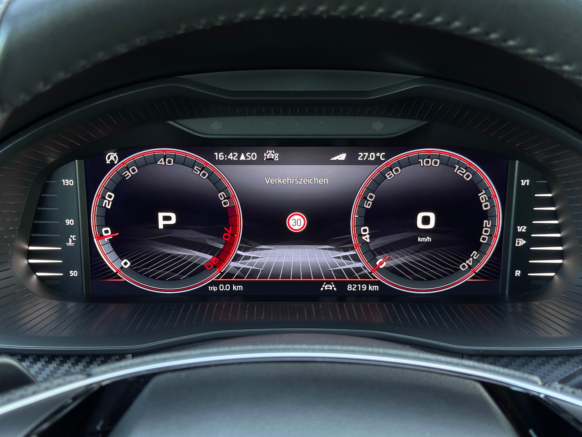 SKODA Scala 1.5 TSI Monte Carlo DSG-image-15