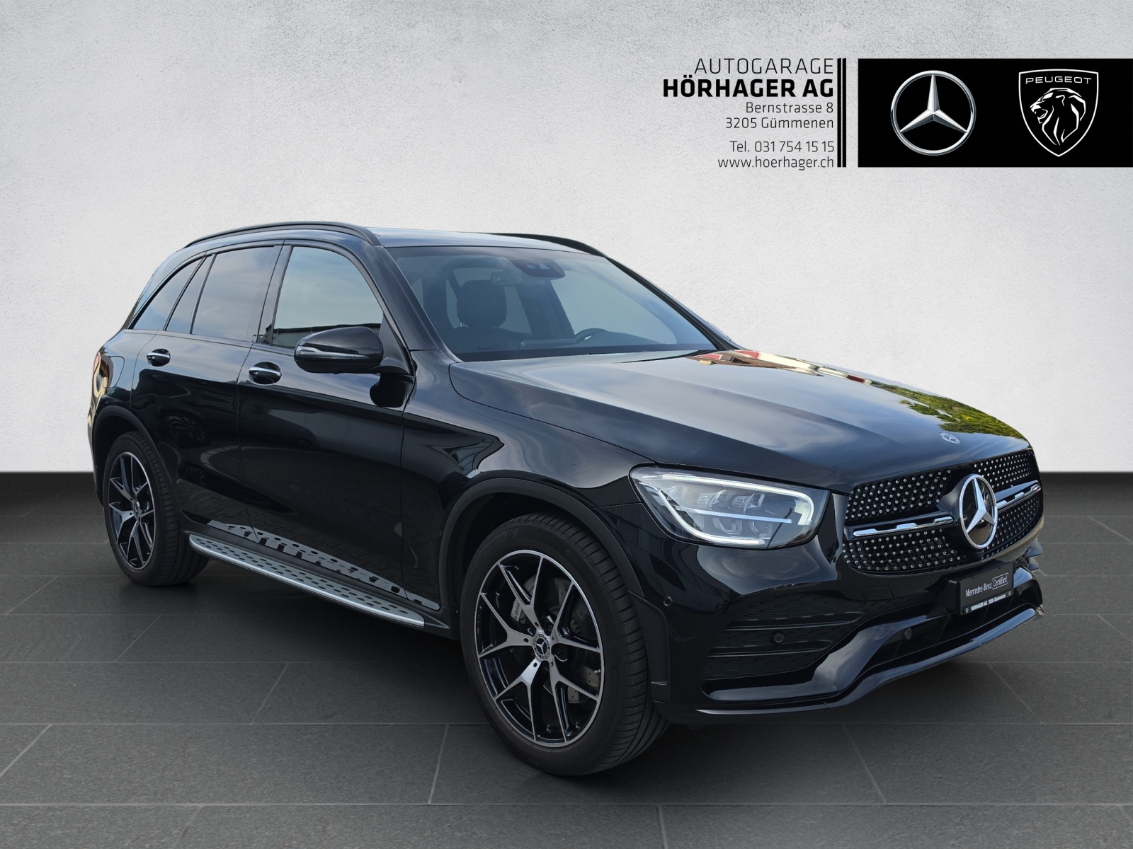 MERCEDES-BENZ GLC 300 AMG Line 4Matic 9G-Tronic-image-0