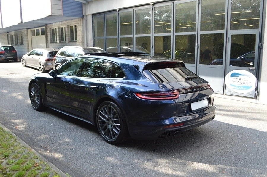 PORSCHE Panamera 4 E-Hybrid Sport Turismo PDK-image-2