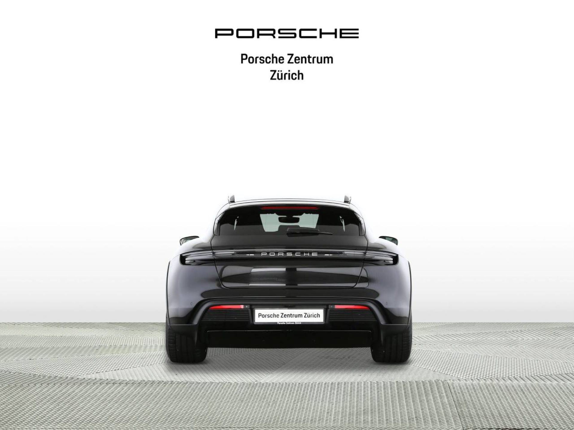 PORSCHE Taycan 4 Cross Turismo-image-6