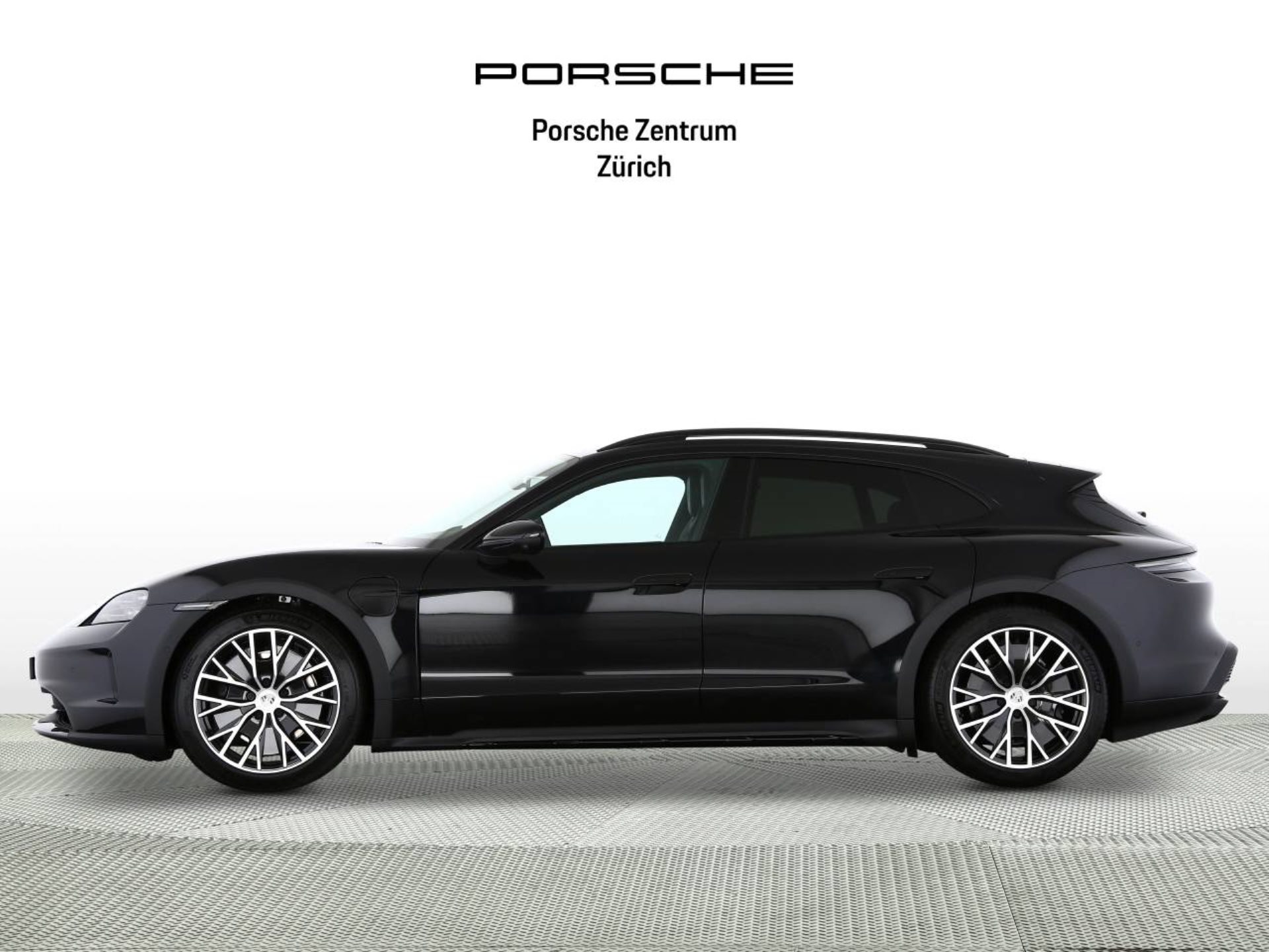 PORSCHE Taycan 4 Cross Turismo-image-1