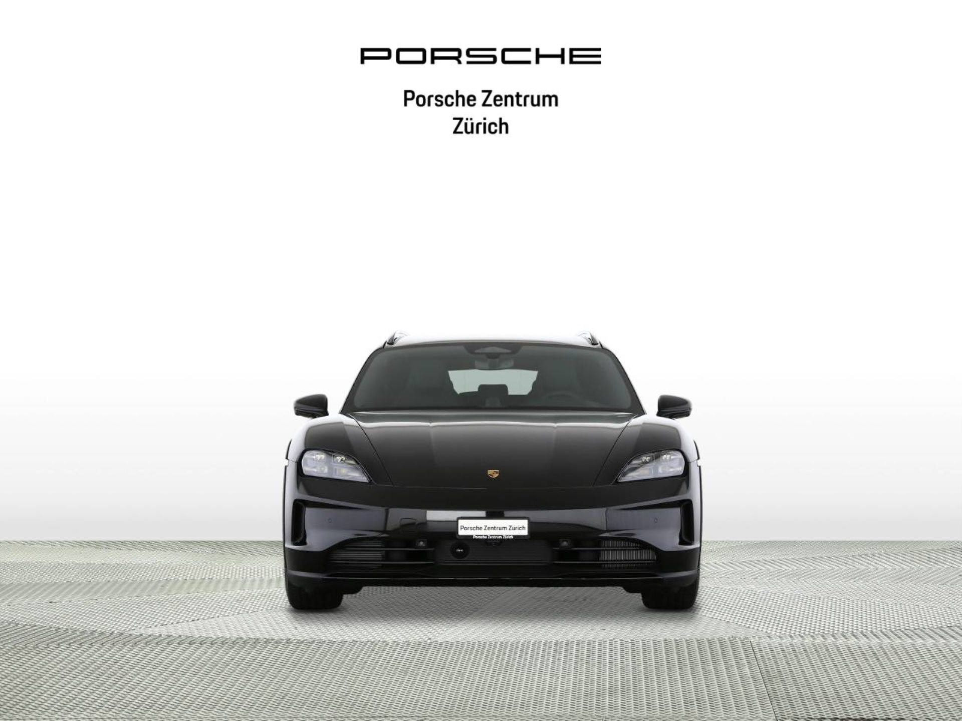 PORSCHE Taycan 4 Cross Turismo-image-5