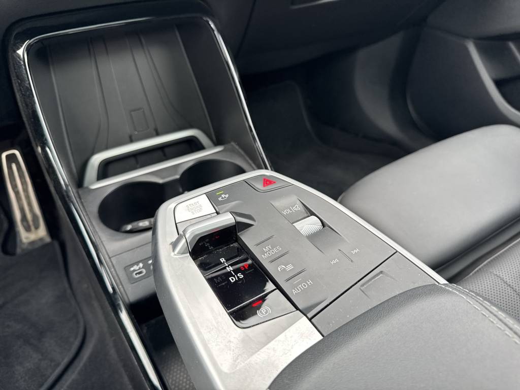 BMW 225e xDrive Active Tourer M Sport-image-13