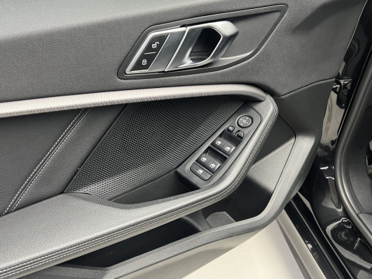 BMW 118i M Sport M Sport-image-13