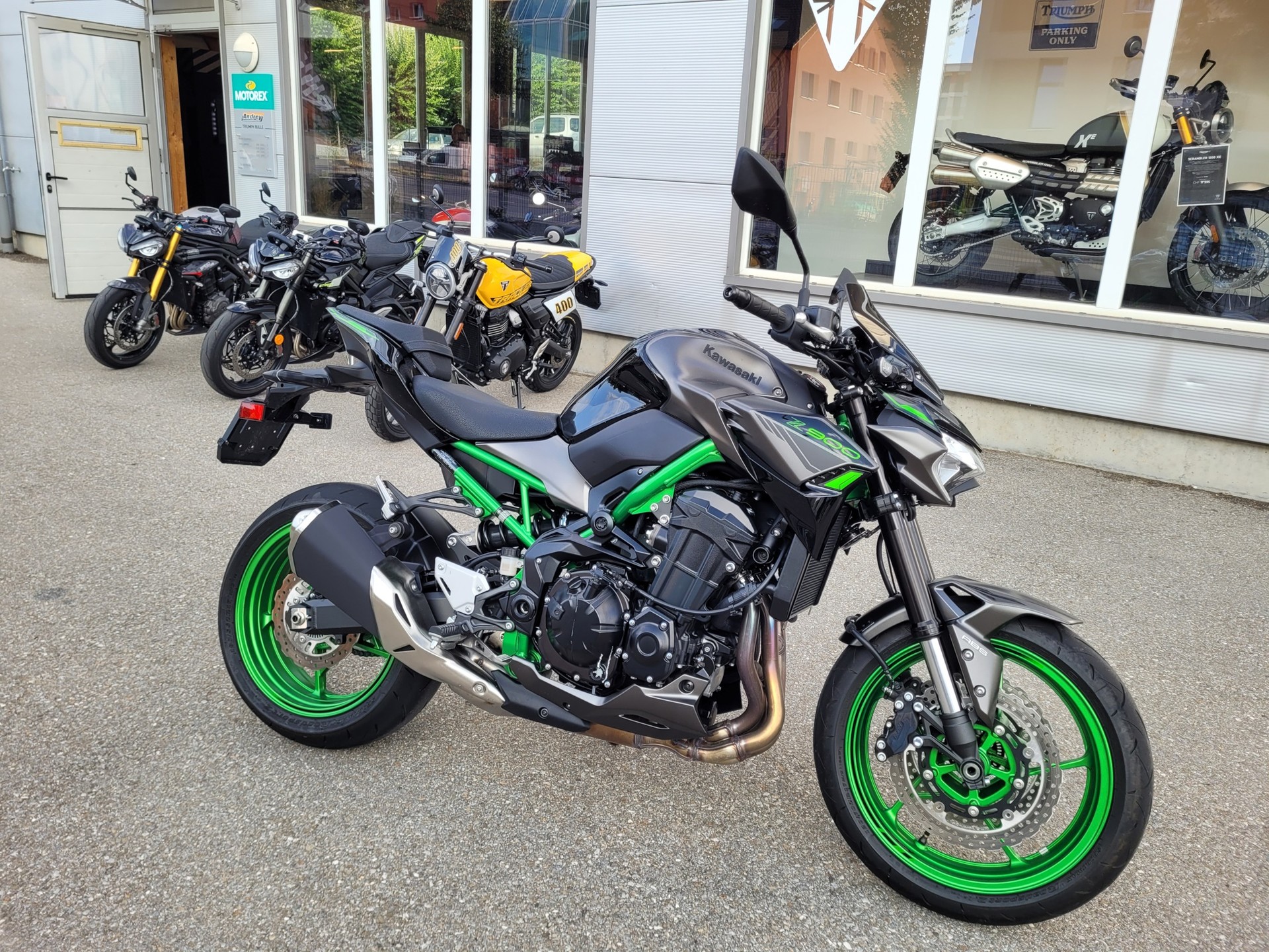 KAWASAKI Z 900