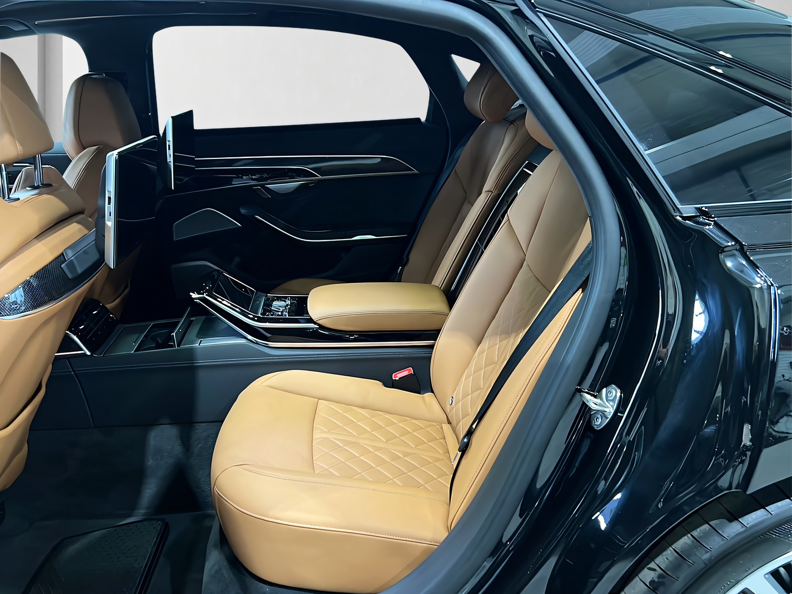 AUDI A8 60 L TFSI e qu**S-Sportsitze,Panodach,5-Jahre Garantie,Matrix**Np CHF 214'500.-**-image-8