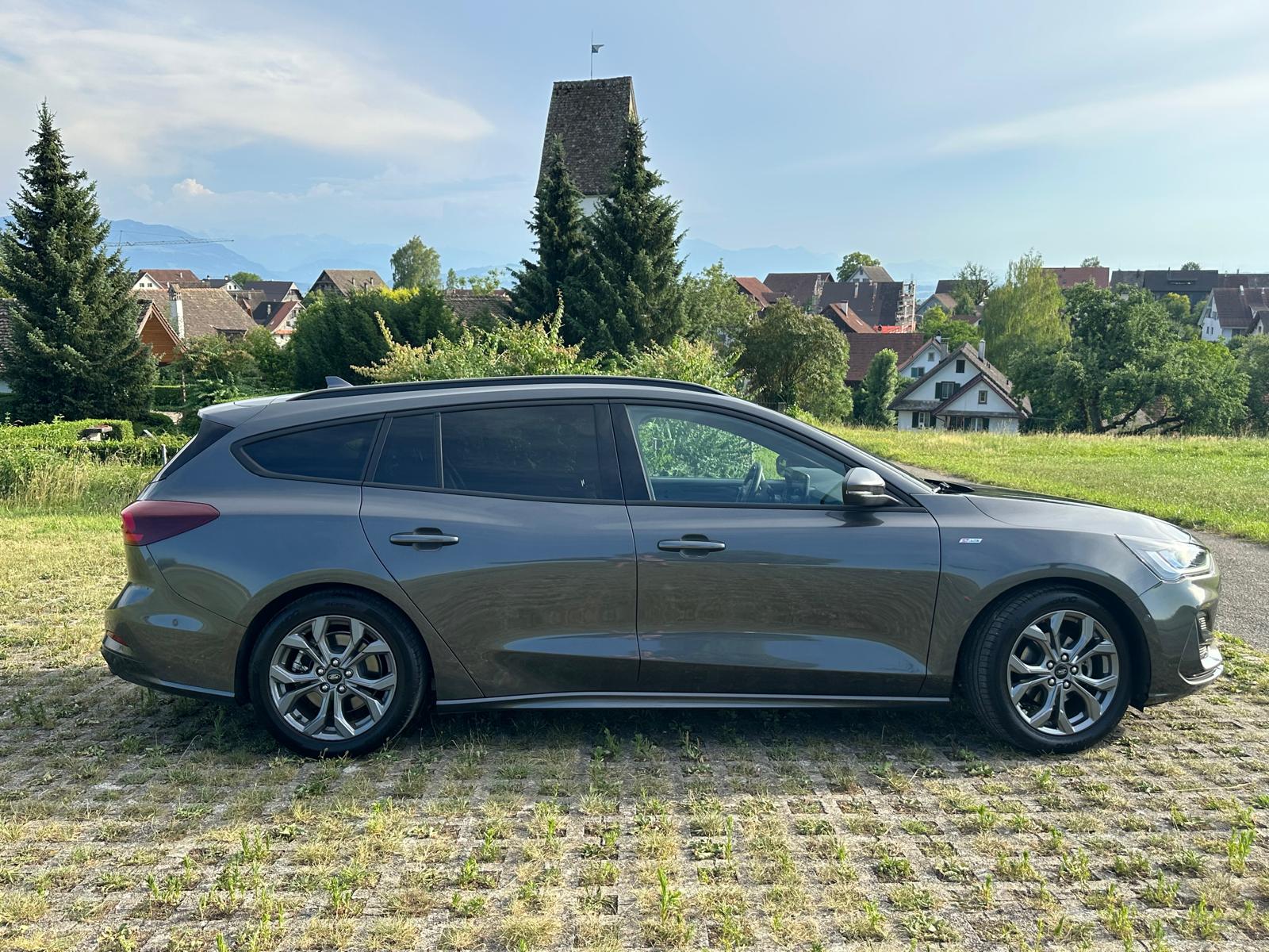 FORD 1.0i EcoB Hybrid 155 ST-Line-image-14