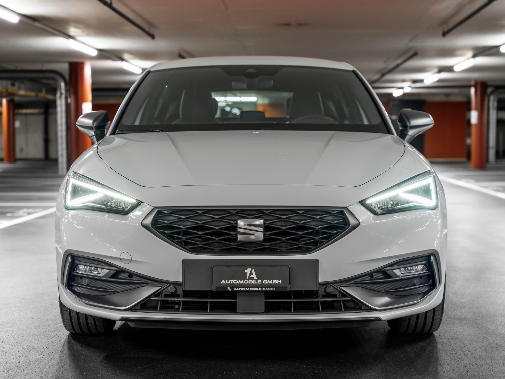 SEAT Leon 1.5 Eco TSI FR-image-14