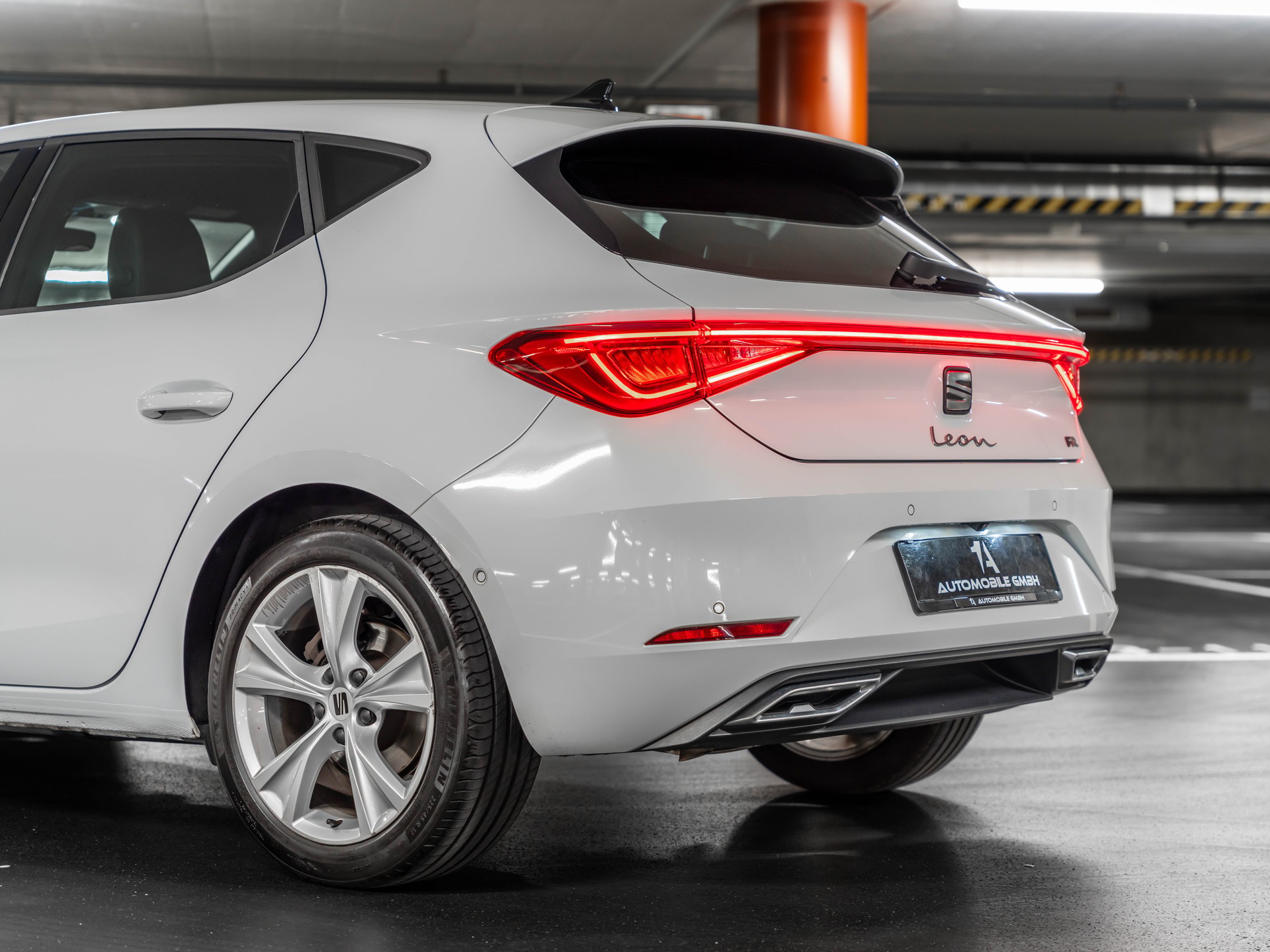 SEAT Leon 1.5 Eco TSI FR-image-7
