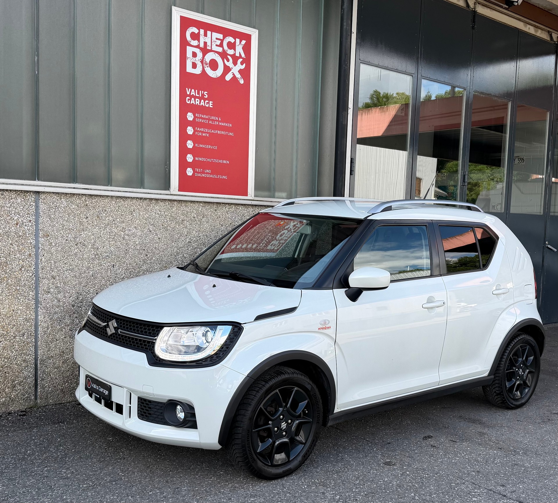 SUZUKI Ignis 1.2i Compact Top Hybrid-image-0