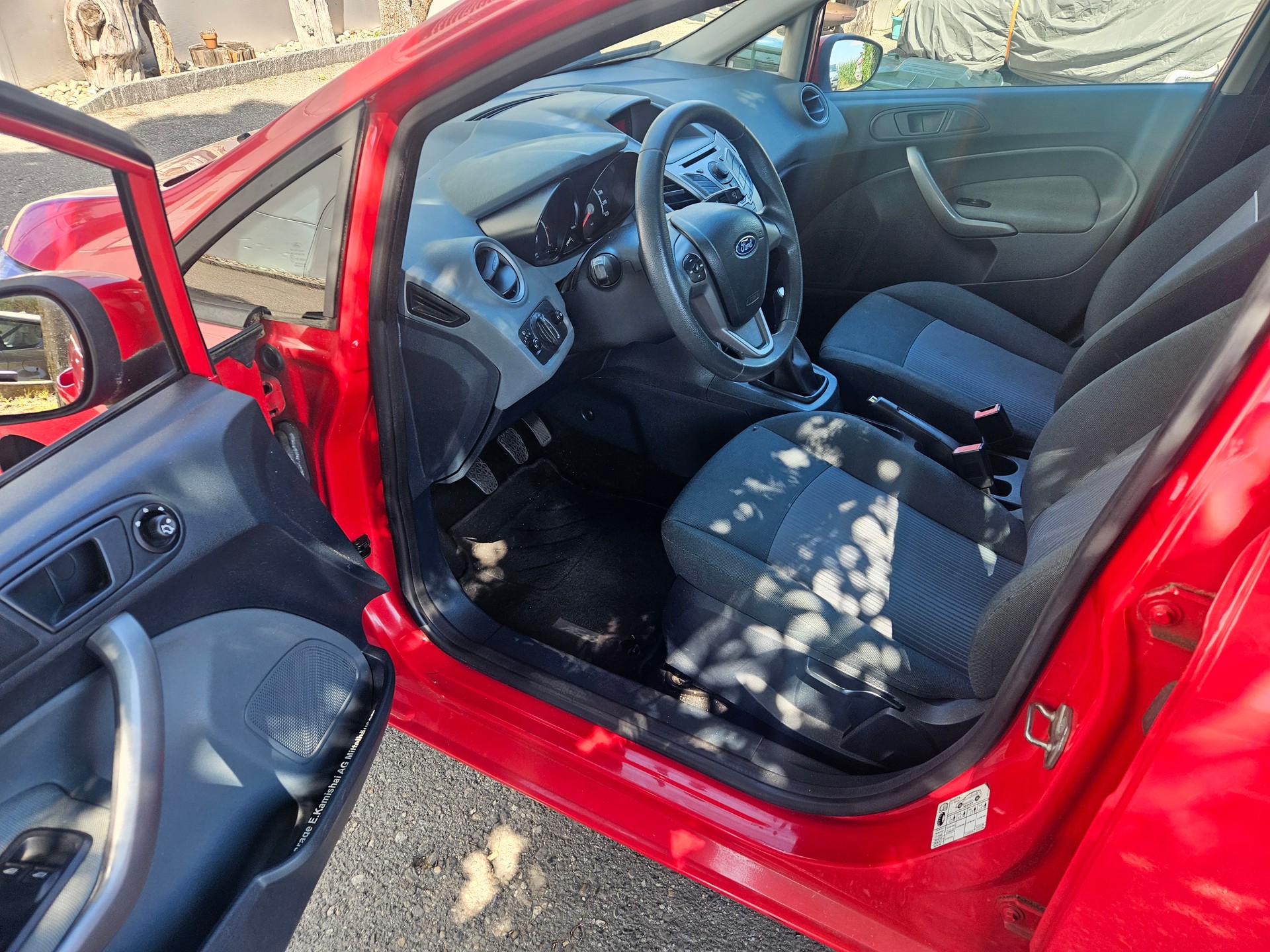FORD Fiesta 1.4 16V Trend-image-5