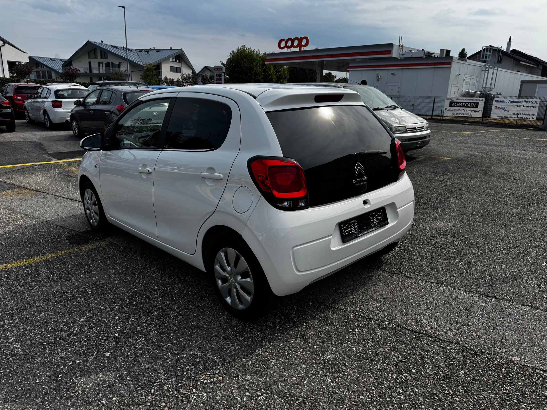CITROEN C1 1.0 VTi ETG5 Shine Airscape-image-3