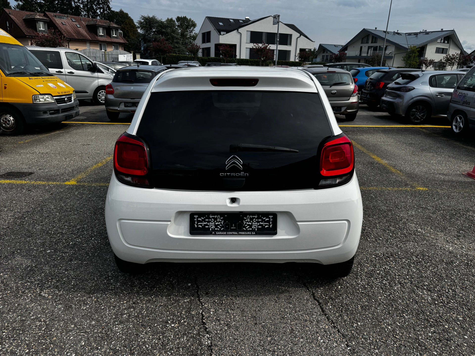 CITROEN C1 1.0 VTi ETG5 Shine Airscape-image-4