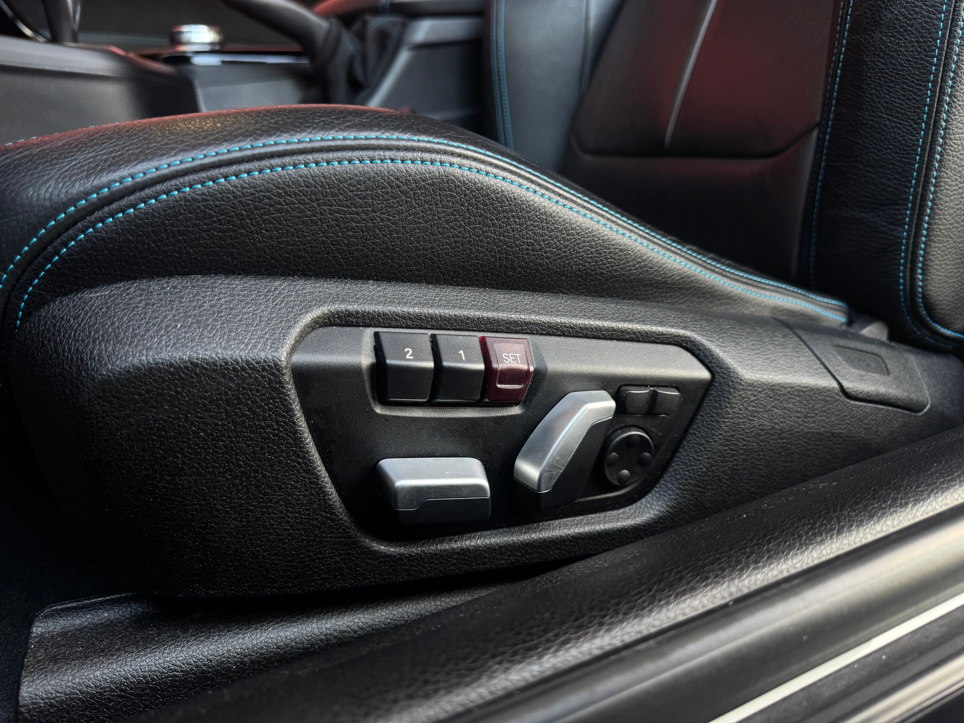 BMW M2 Competition Drivelogic *CH-Fahrzeug*-image-12