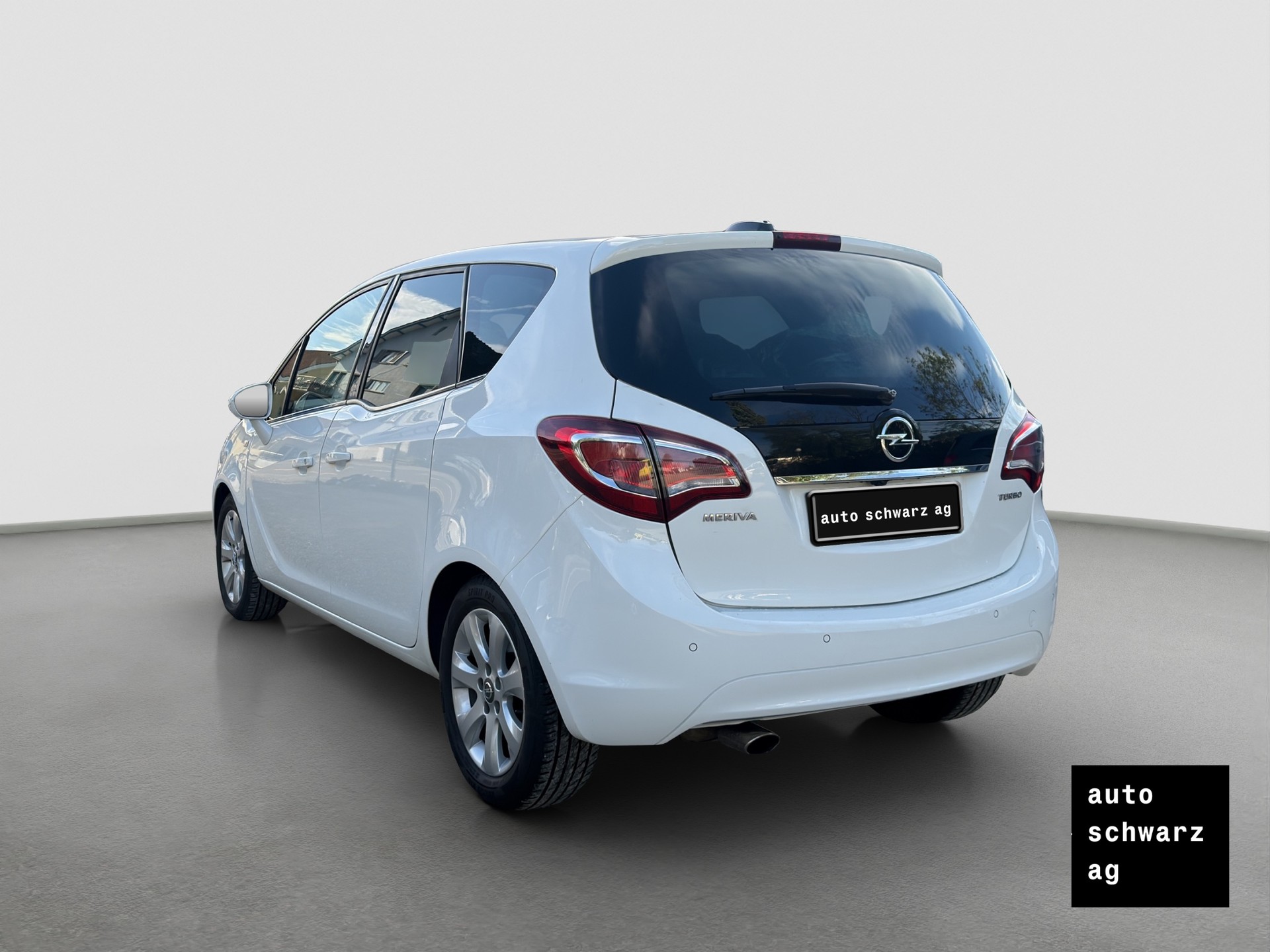 OPEL Meriva 1.4 Turbo Cosmo Automatic-image-6