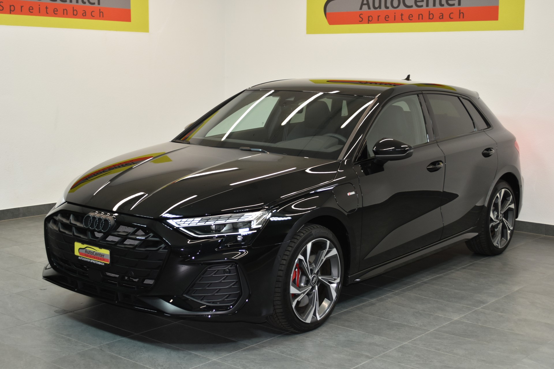 AUDI A3 Sportback 45 TFSI e S line S-tronic-image-1