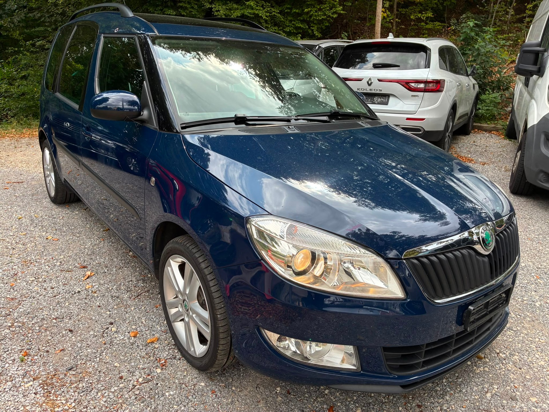 SKODA Roomster 1.6 TDI Elegance-showroom-element-1