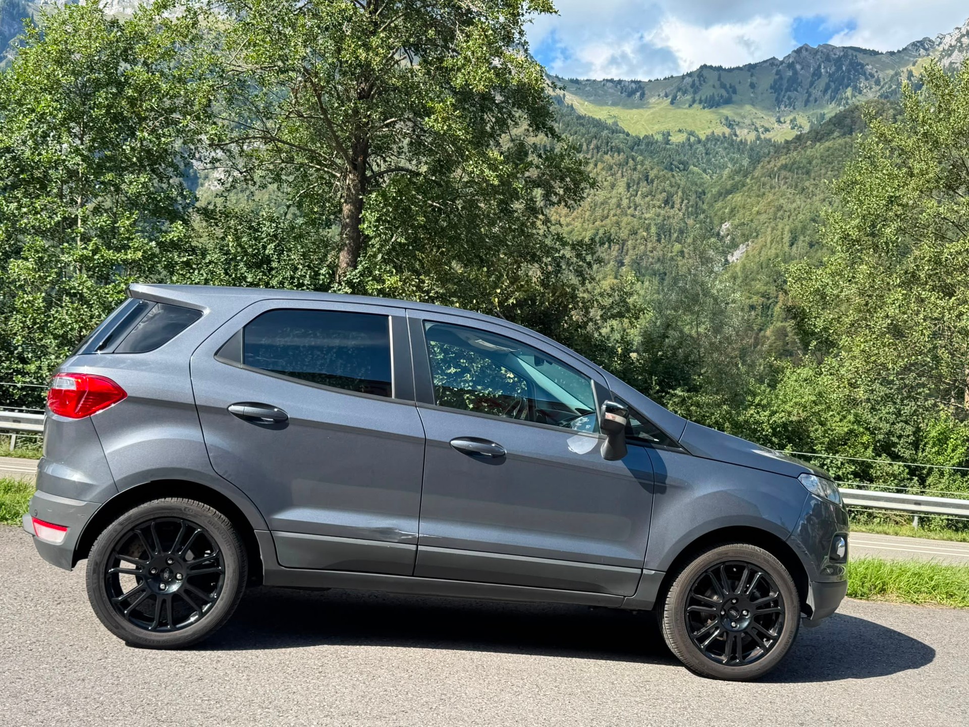 FORD EcoSport 1.0 SCTi Titanium S-image-4
