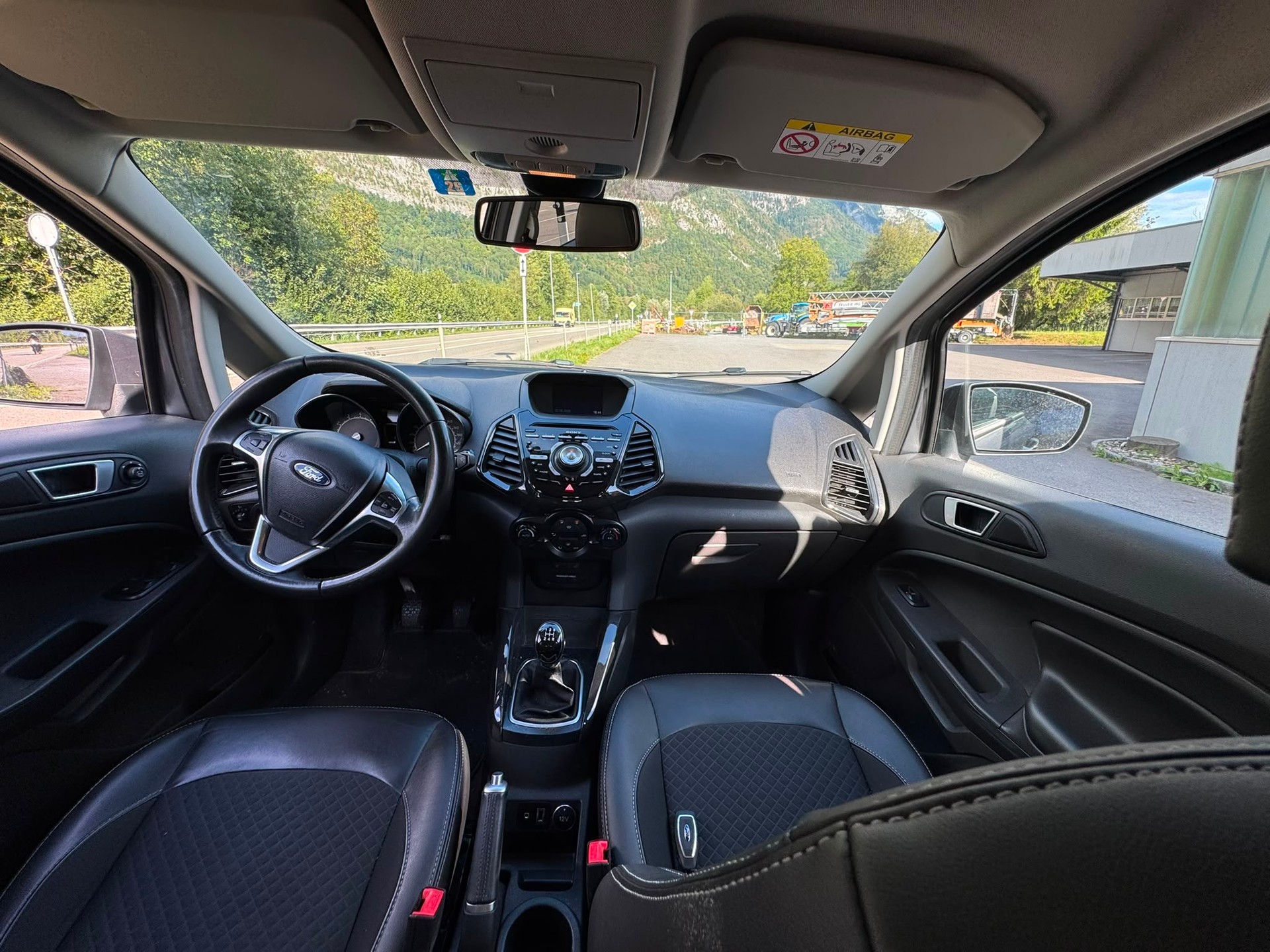 FORD EcoSport 1.0 SCTi Titanium S-image-7