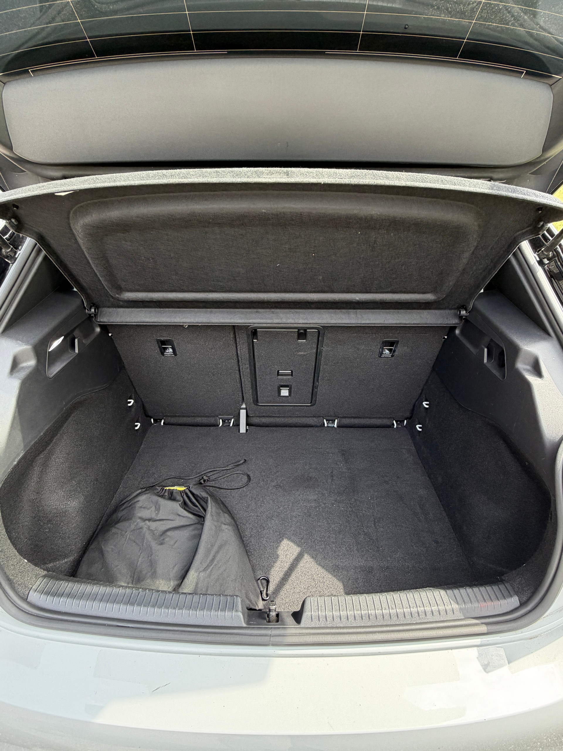 VW ID.3 Pro S 77 kWh Life Plus-image-12