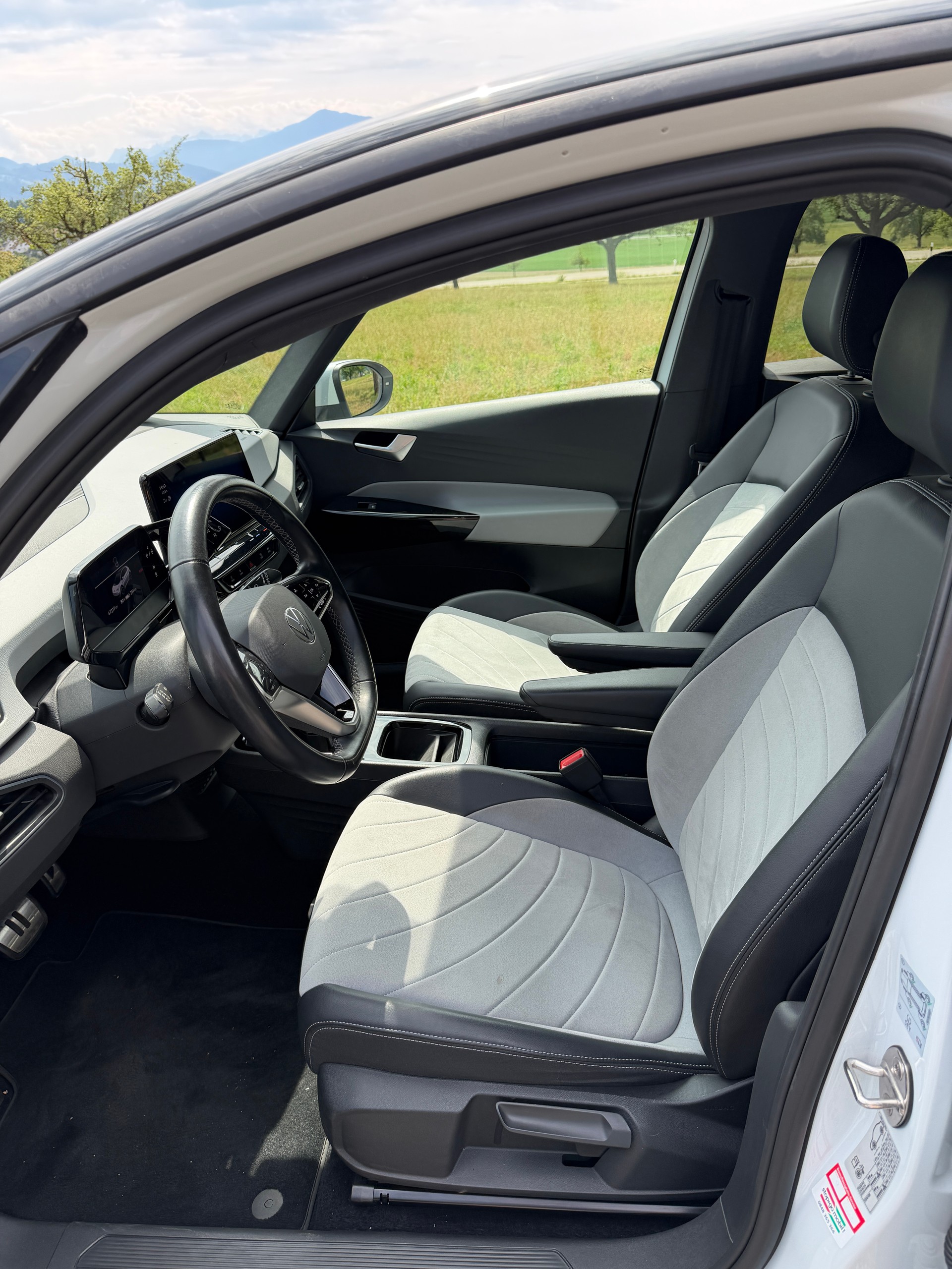 VW ID.3 Pro S 77 kWh Life Plus-image-10