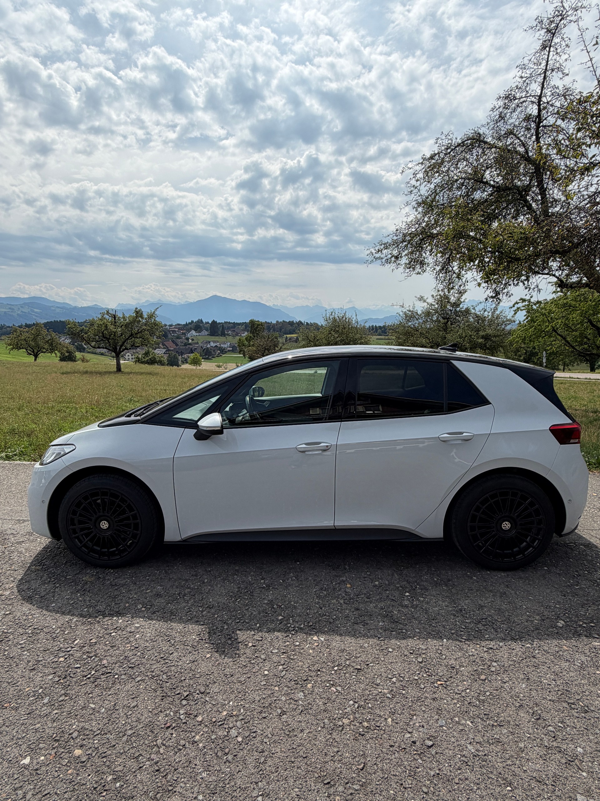 VW ID.3 Pro S 77 kWh Life Plus-image-2