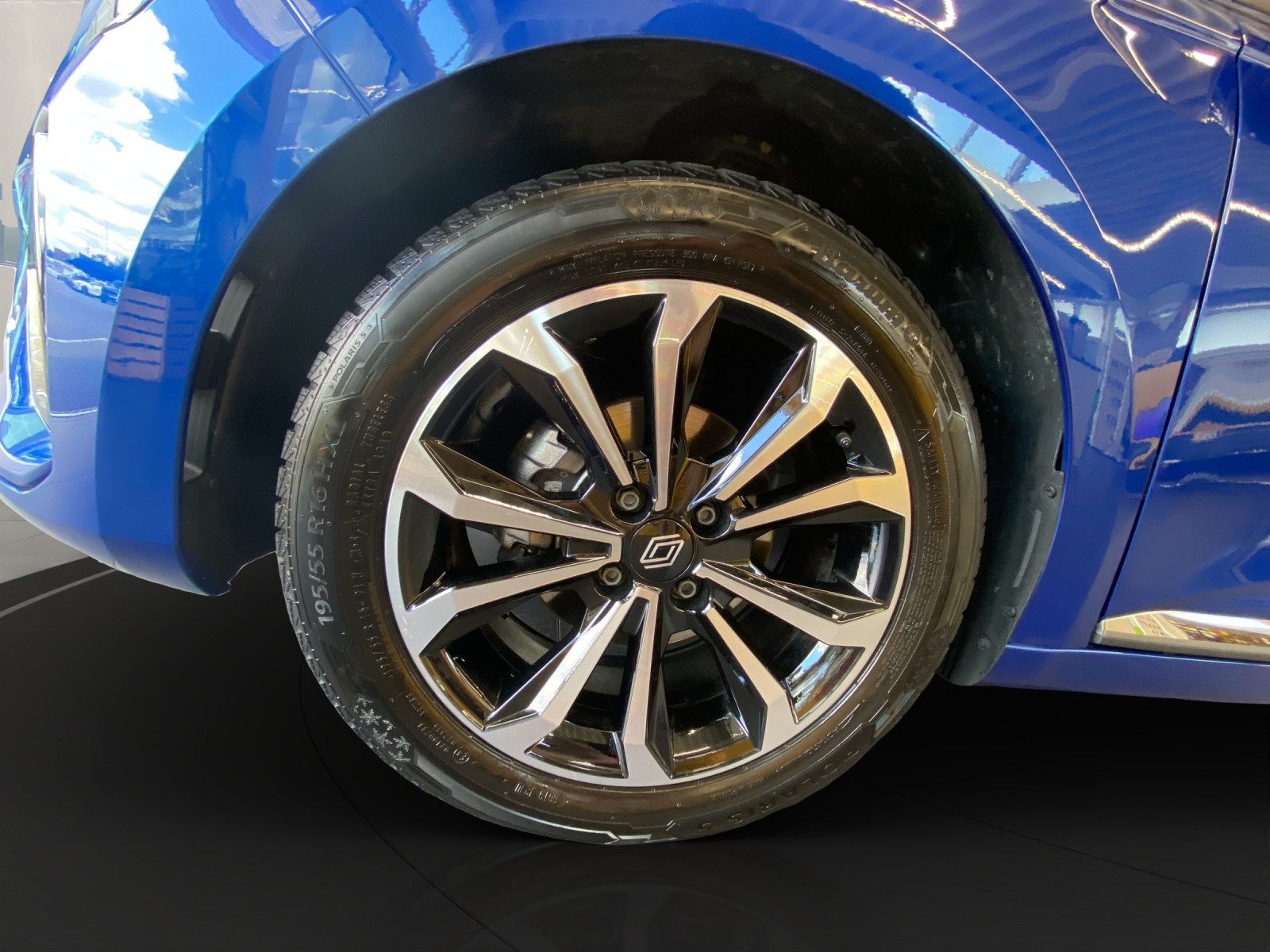 RENAULT Clio 1.0 TCe techno CVT-image-11