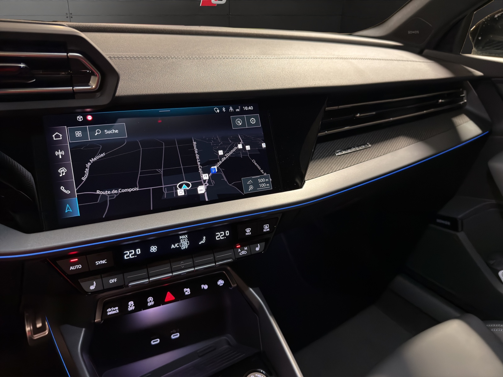 AUDI S3 Sportback TFSI quattro S-tronic-image-13