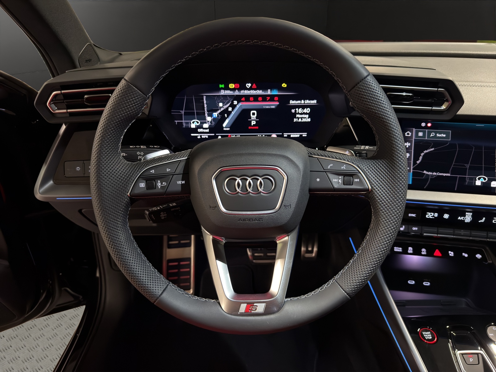 AUDI S3 Sportback TFSI quattro S-tronic-image-8