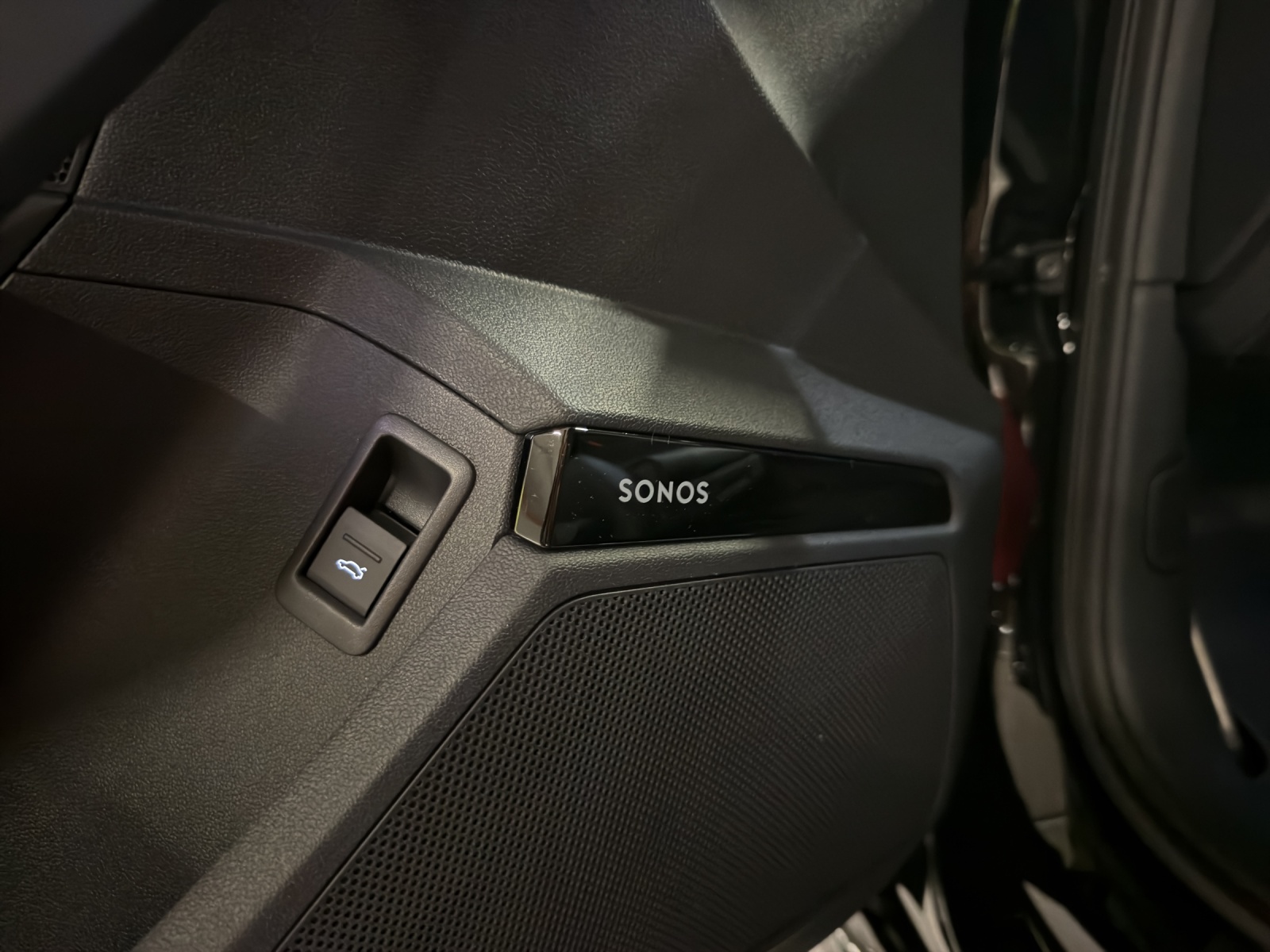 AUDI S3 Sportback TFSI quattro S-tronic-image-20