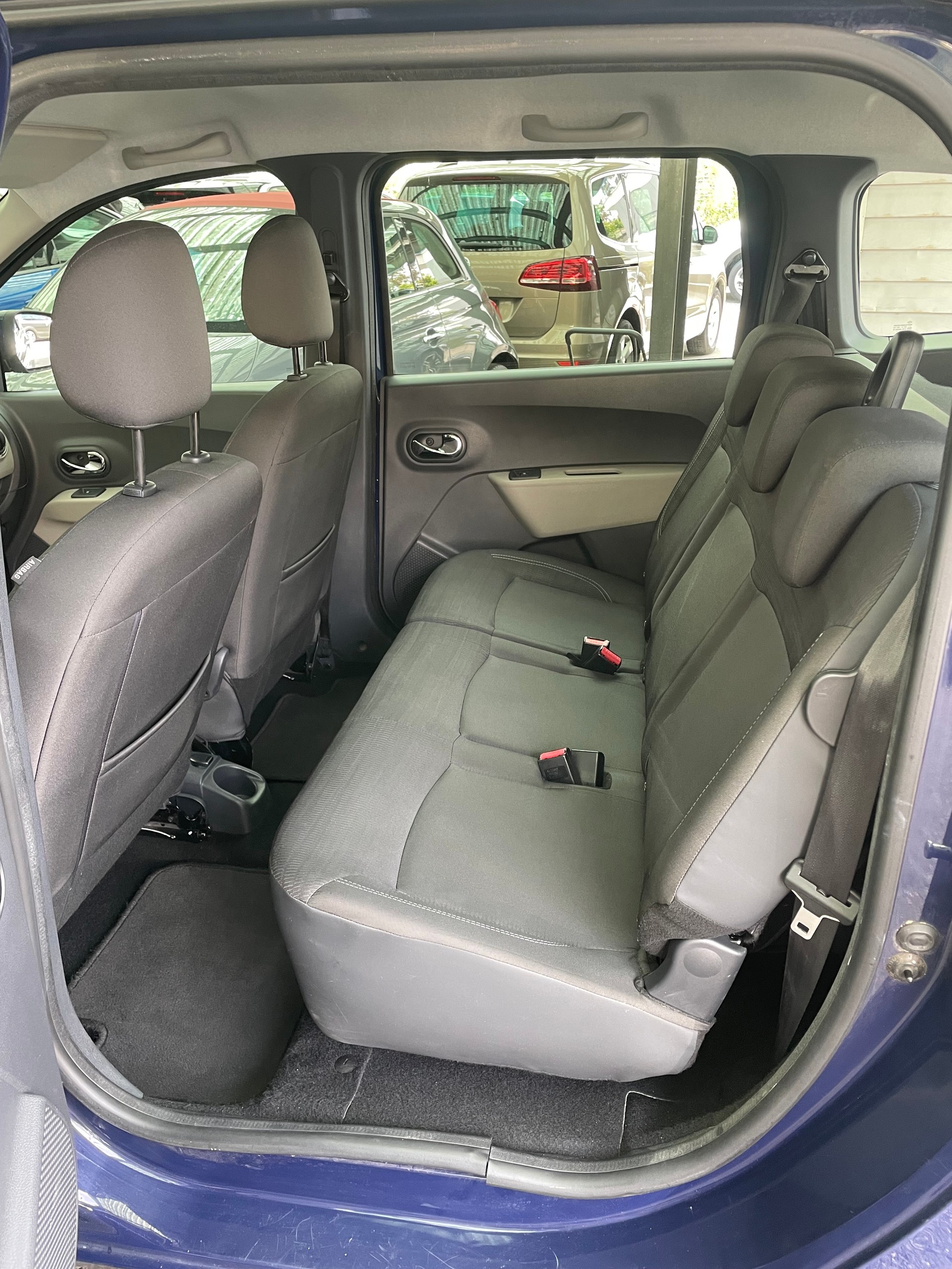 DACIA Lodgy 1.2 Turbo Ambiance 7PL-image-8