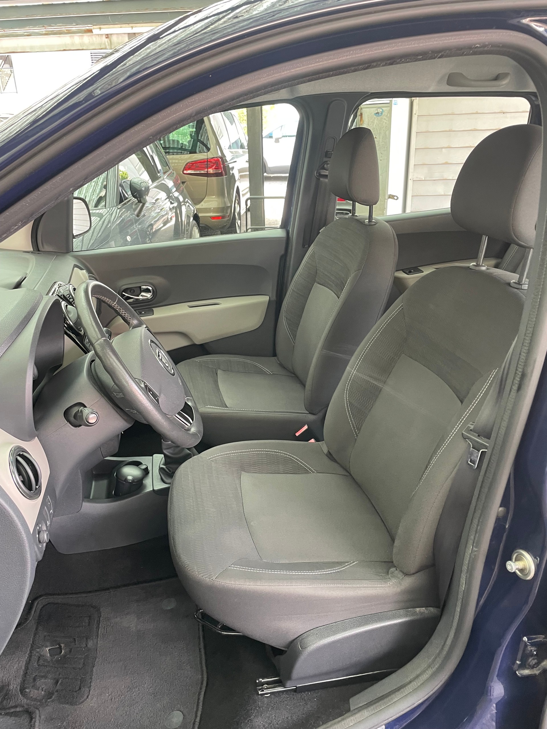DACIA Lodgy 1.2 Turbo Ambiance 7PL-image-7