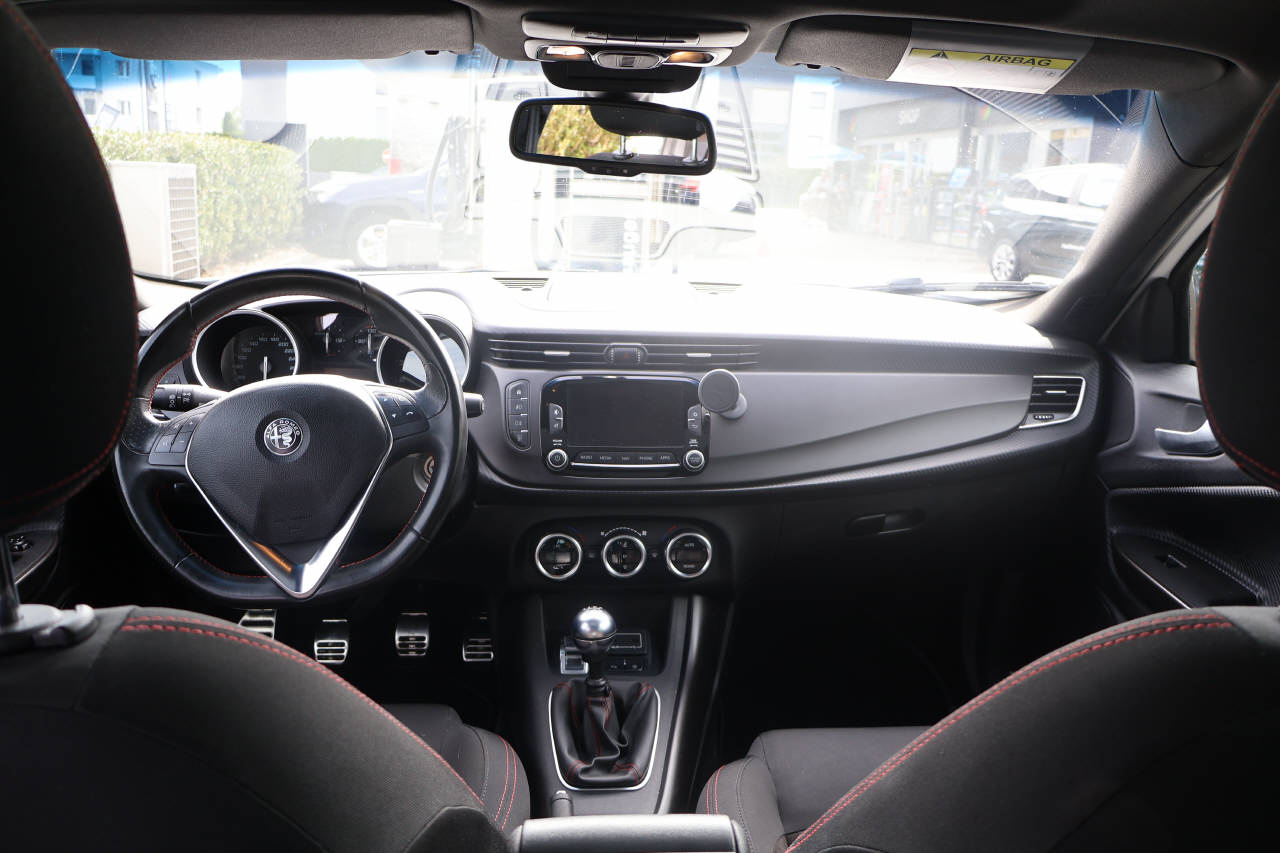 ALFA ROMEO Giulietta 1.4 TB Sprint-image-10