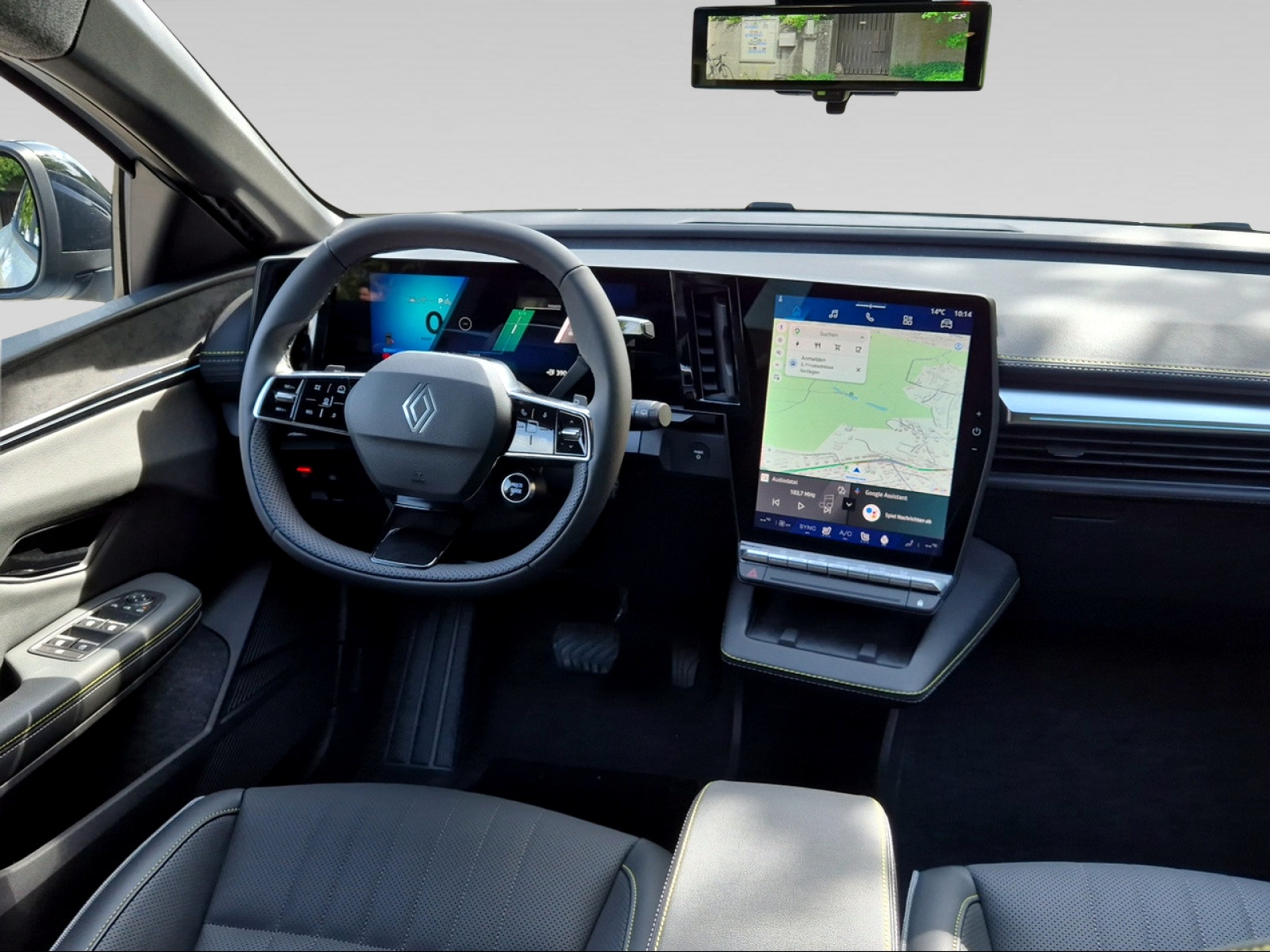 RENAULT Mégane E-Tech-image-4
