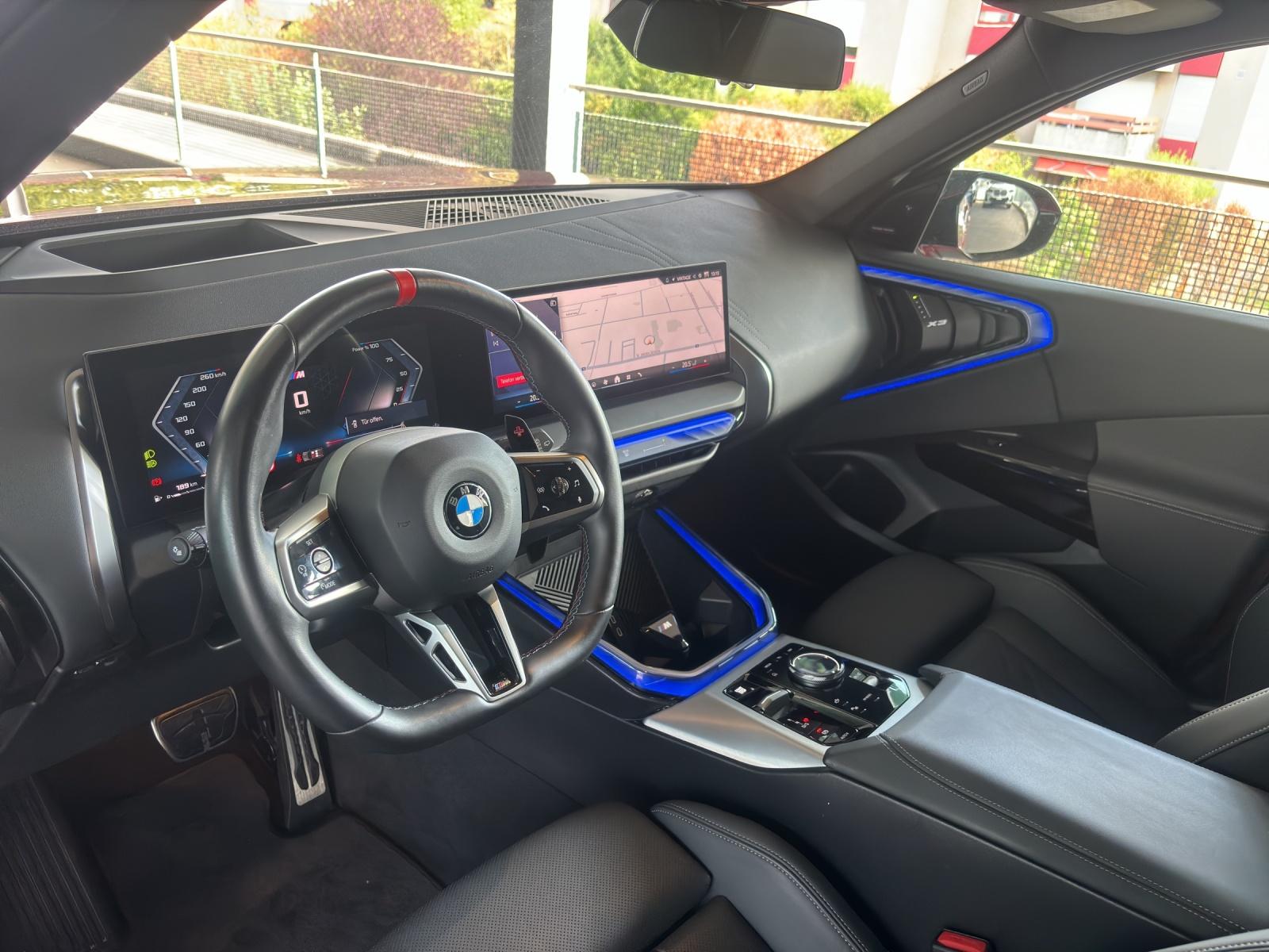 BMW X3 M50i-image-5