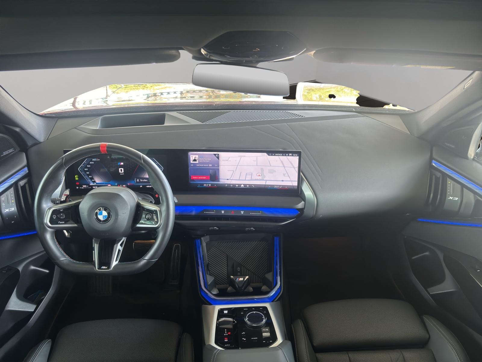 BMW X3 M50i-image-7