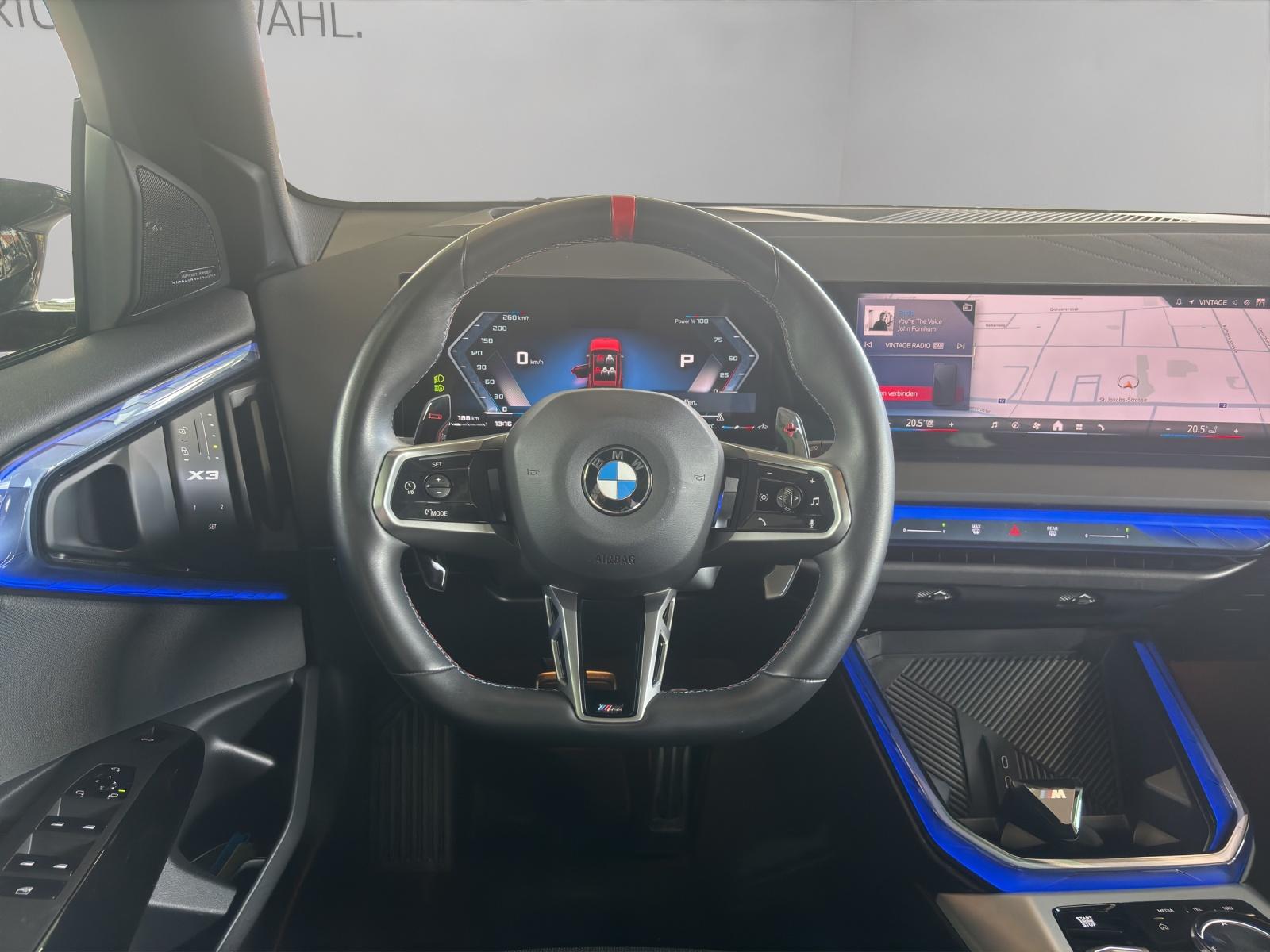 BMW X3 M50i-image-6