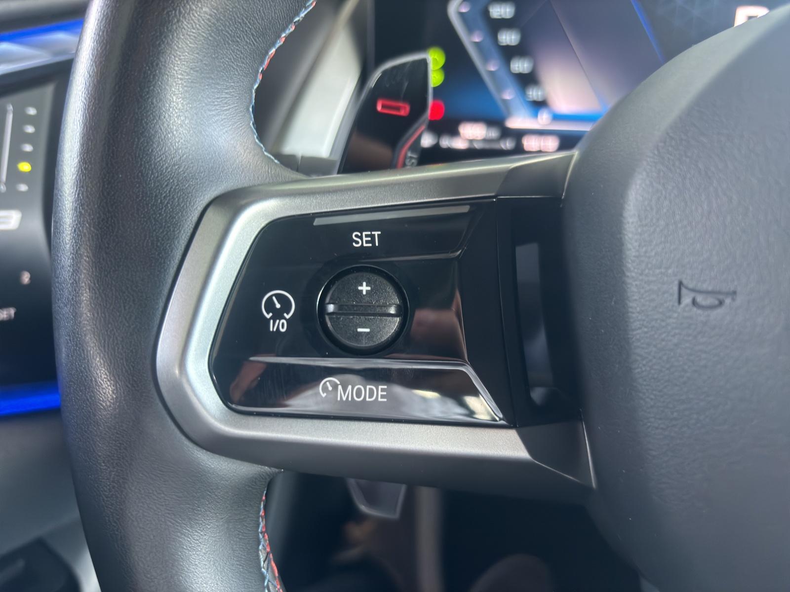 BMW X3 M50i-image-13
