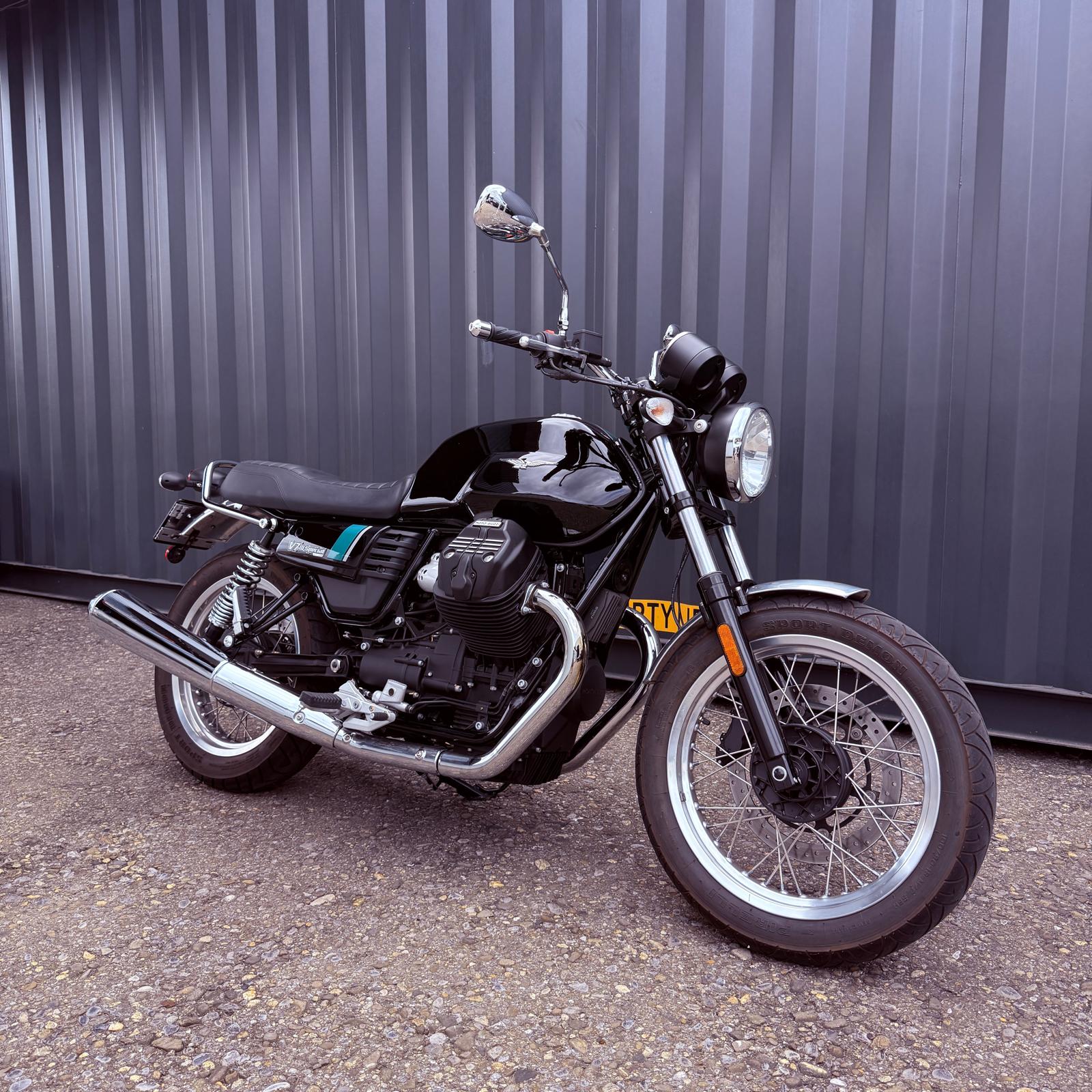 MOTO GUZZI V7 III Special 750 ABS-showroom-element-2