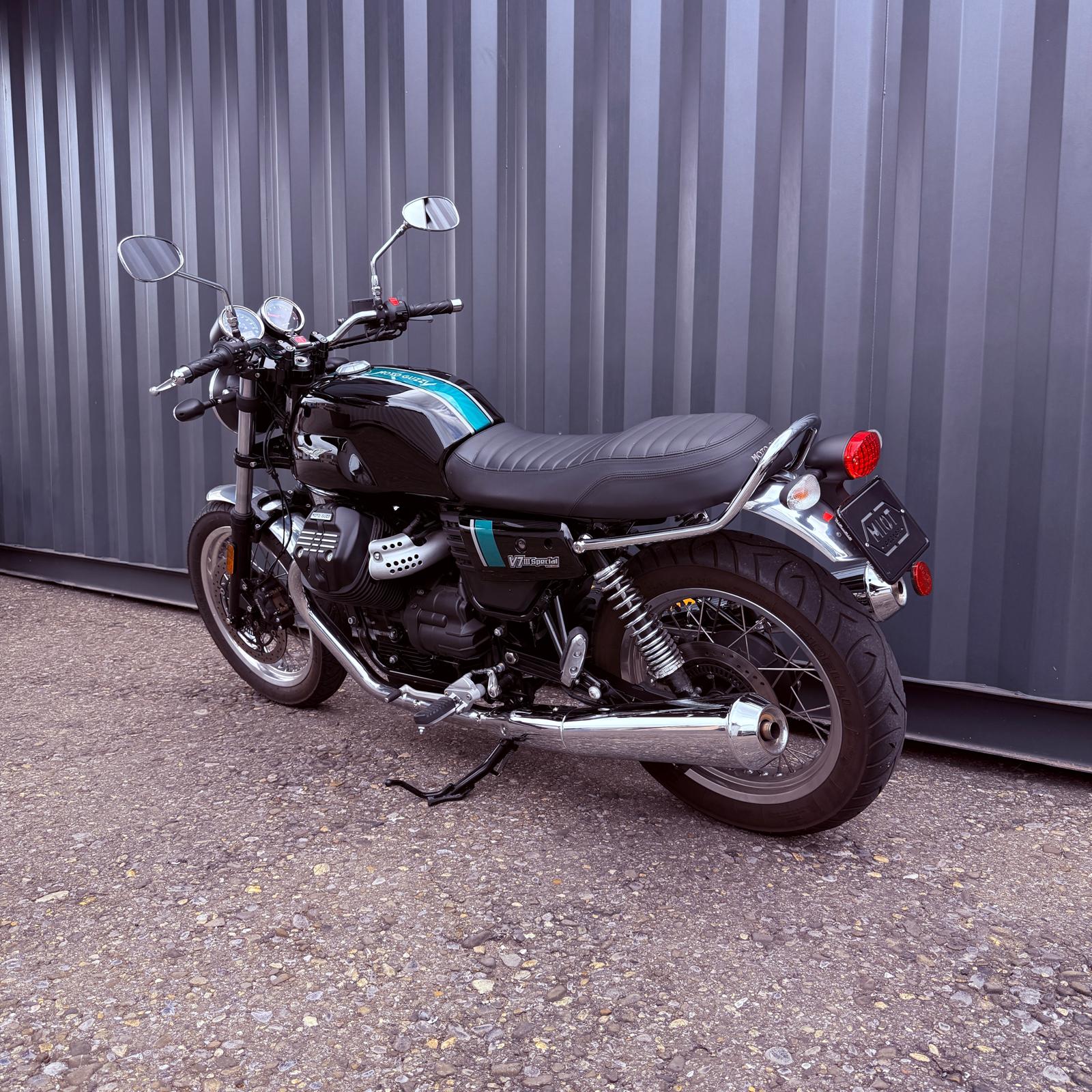 MOTO GUZZI V7 III Special 750 ABS-showroom-element-3
