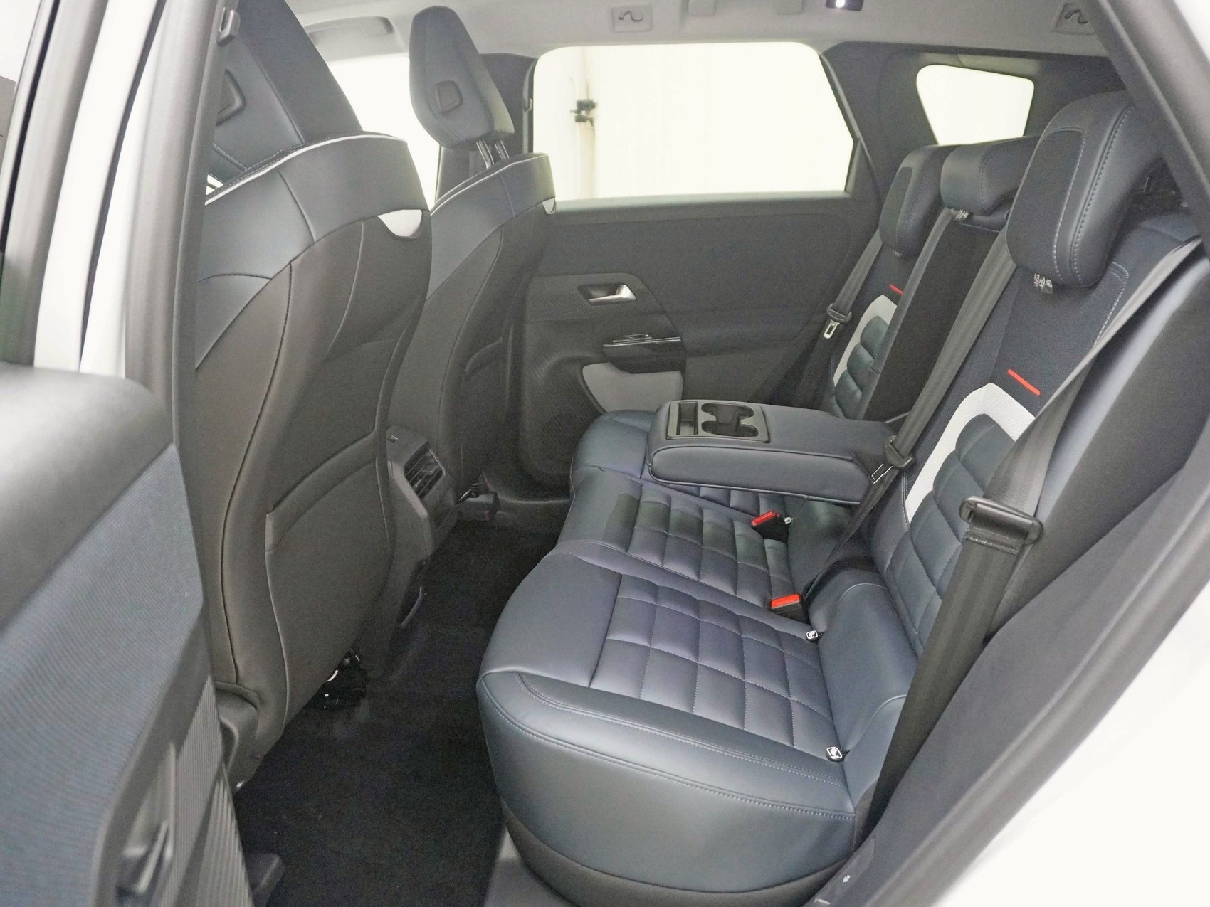 CITROEN C5 Aircross 1.2 Hybrid Max-image-14