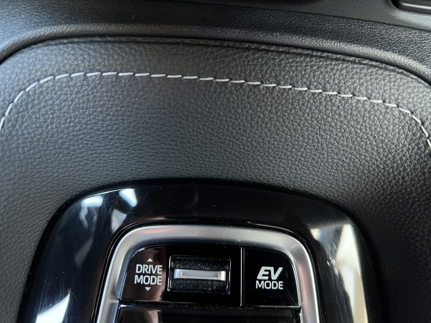 TOYOTA Corolla Touring Sports 2.0 HSD Trend-image-13
