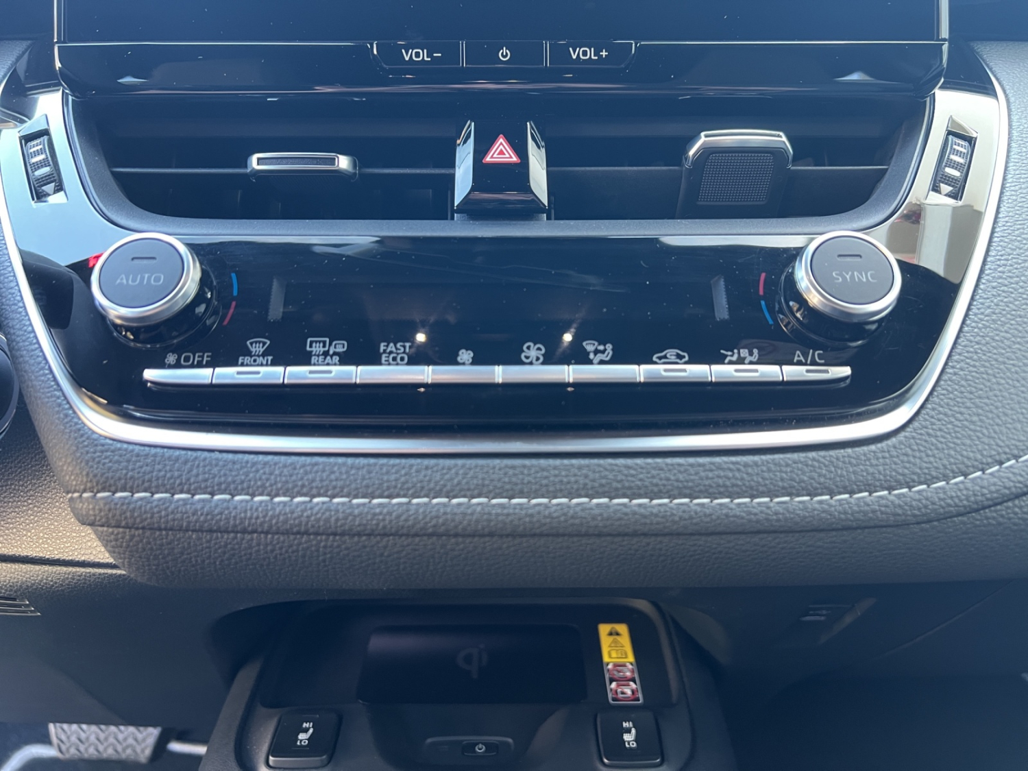 TOYOTA Corolla Touring Sports 2.0 HSD Trend-image-12