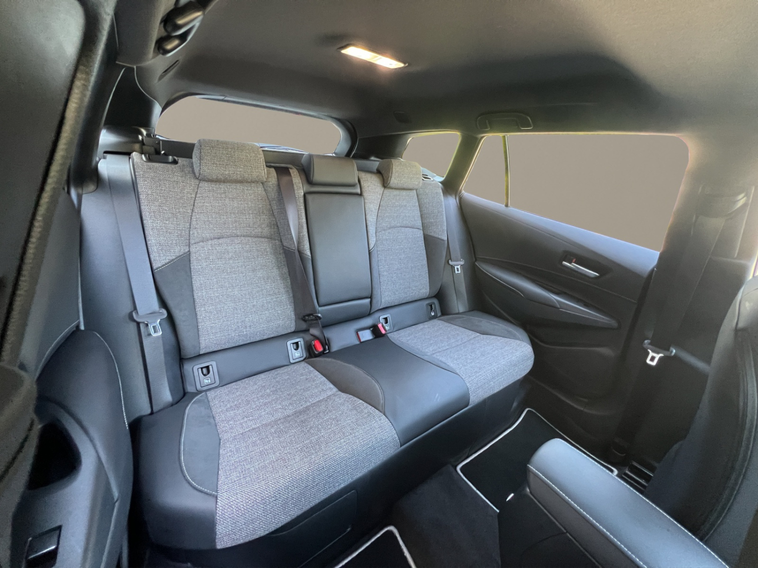 TOYOTA Corolla Touring Sports 2.0 HSD Trend-image-20