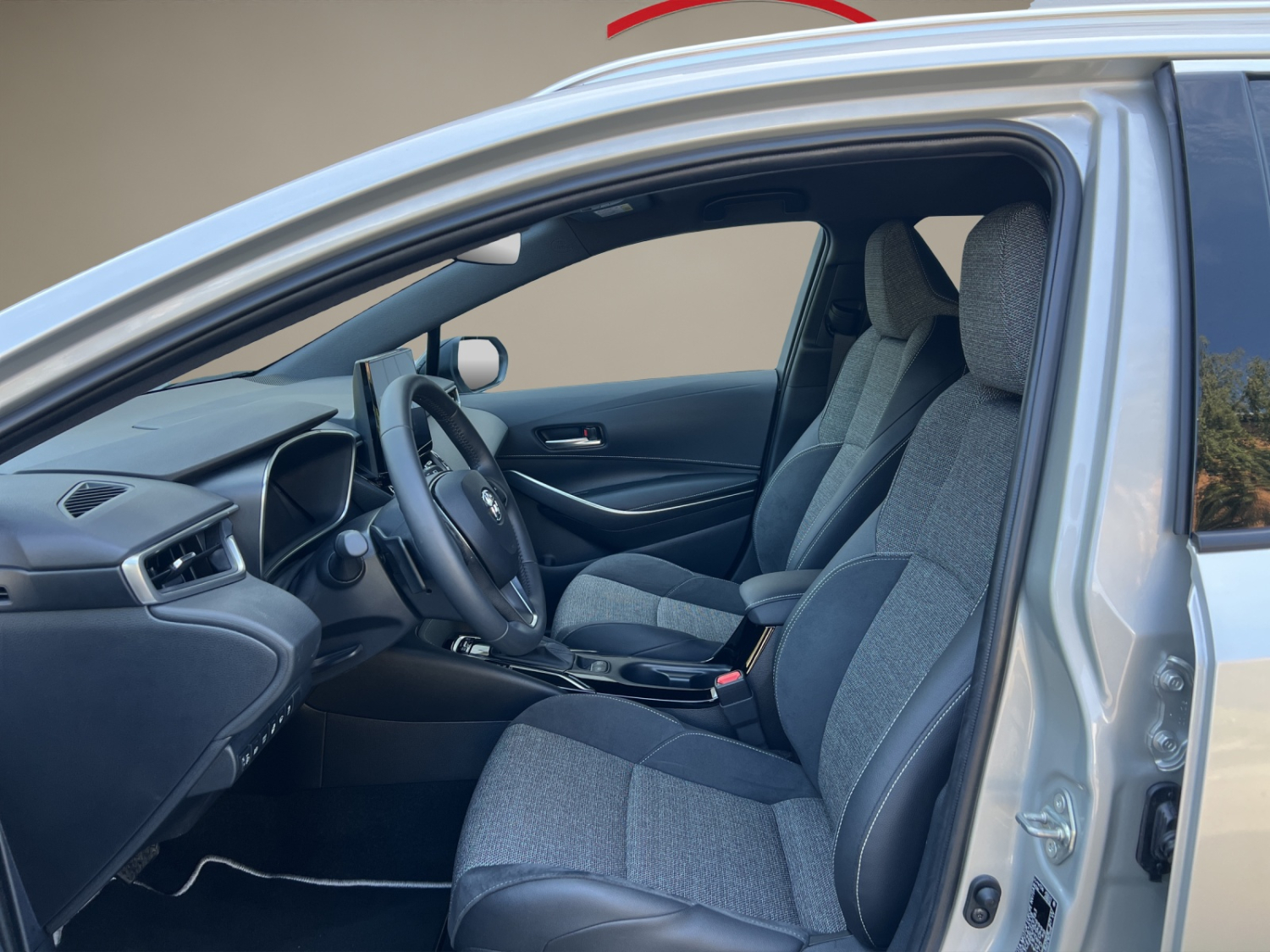 TOYOTA Corolla Touring Sports 2.0 HSD Trend-image-8