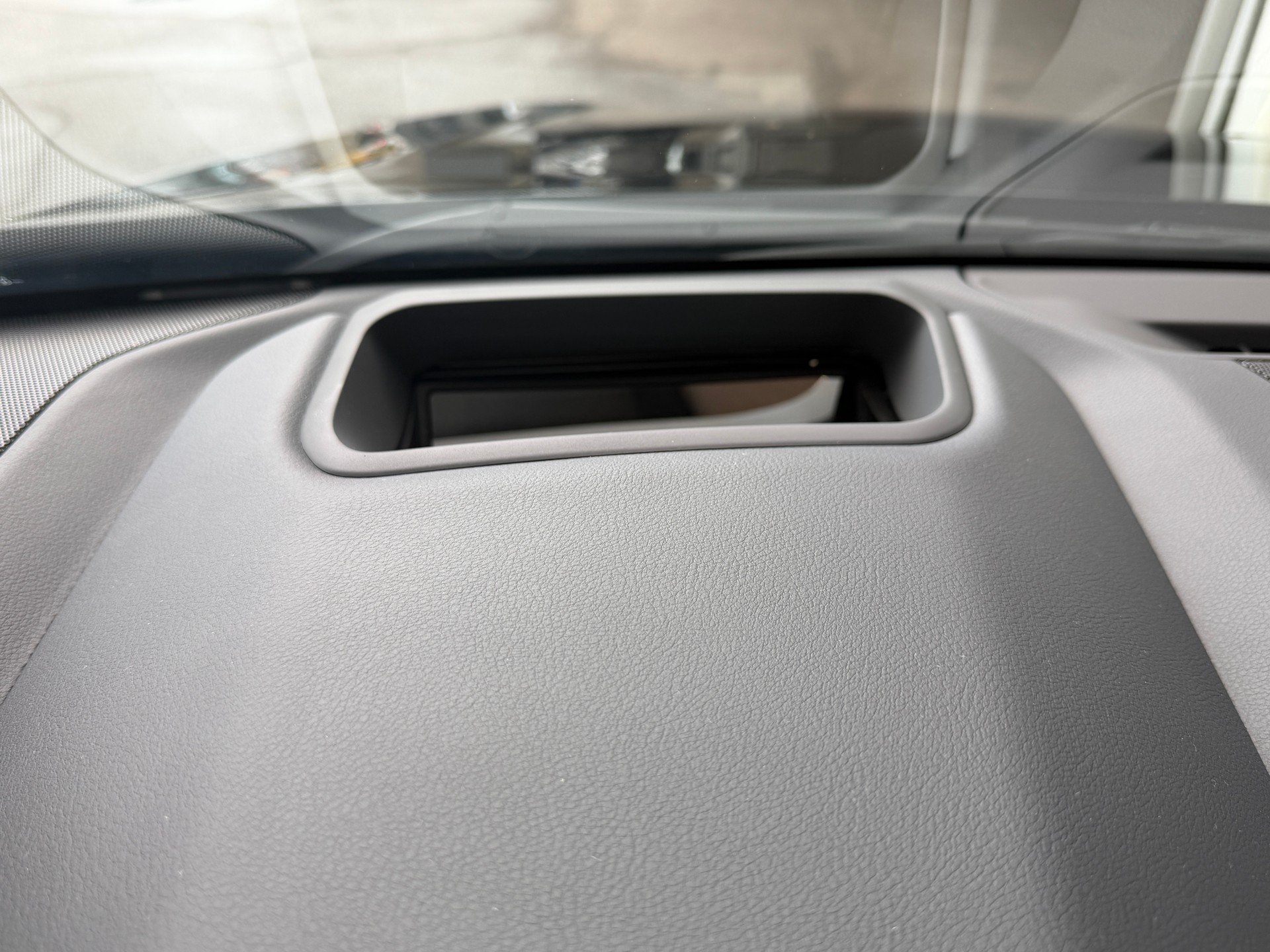 LEXUS NX 450h+ E-FOUR Comfort-image-19