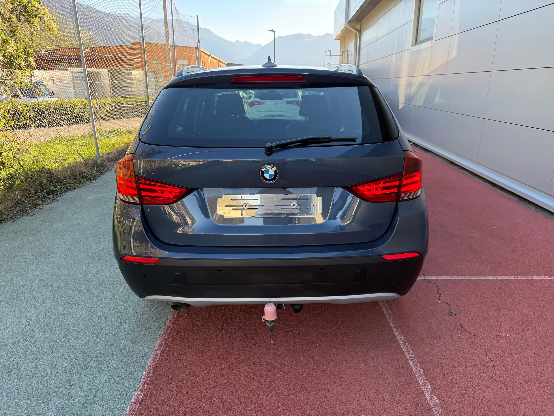 BMW X1 xDrive 18d Steptronic-image-5